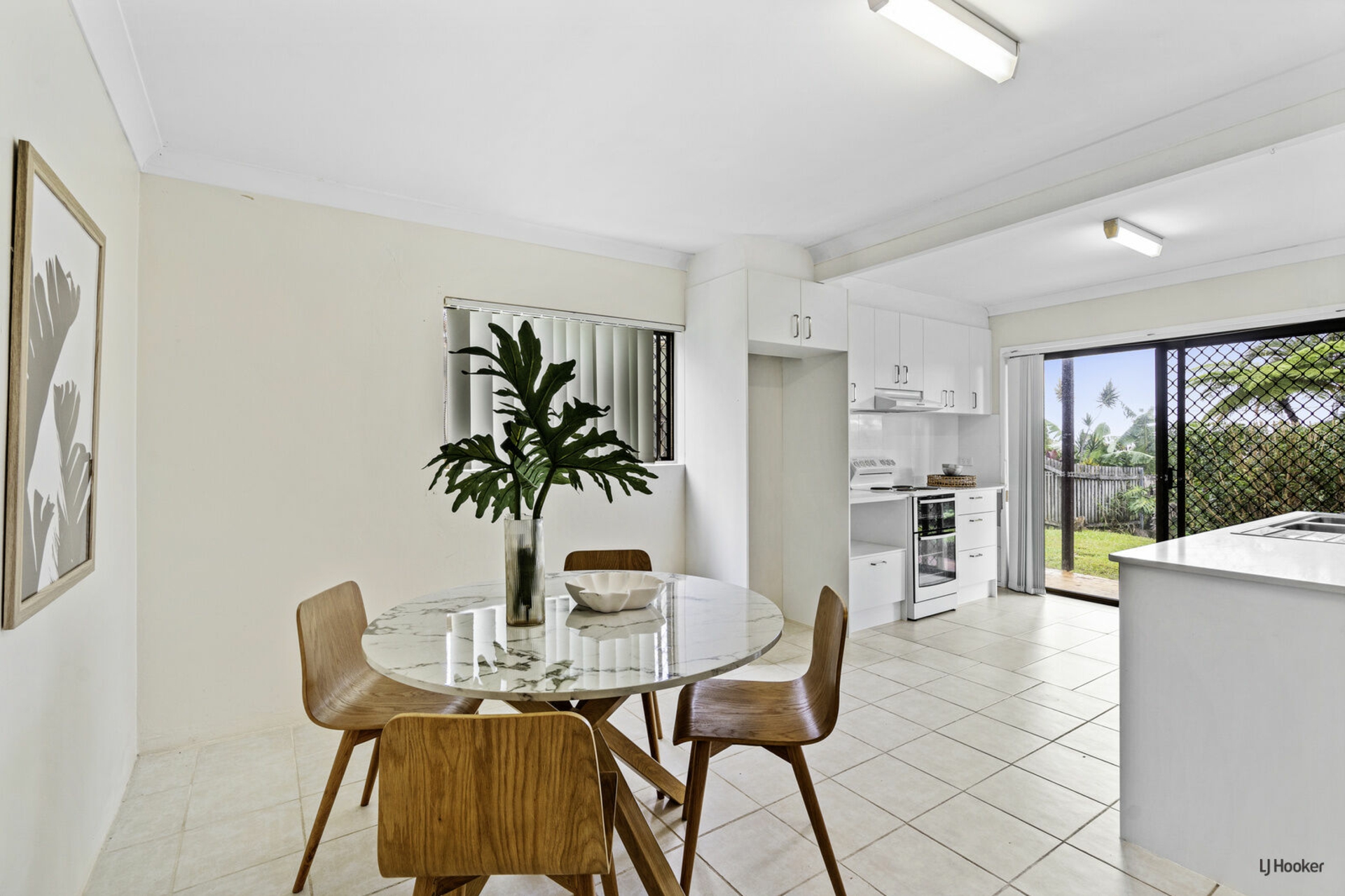 41 Castlecrag Avenue Banora Point NSW House for Sale LJ Hooker