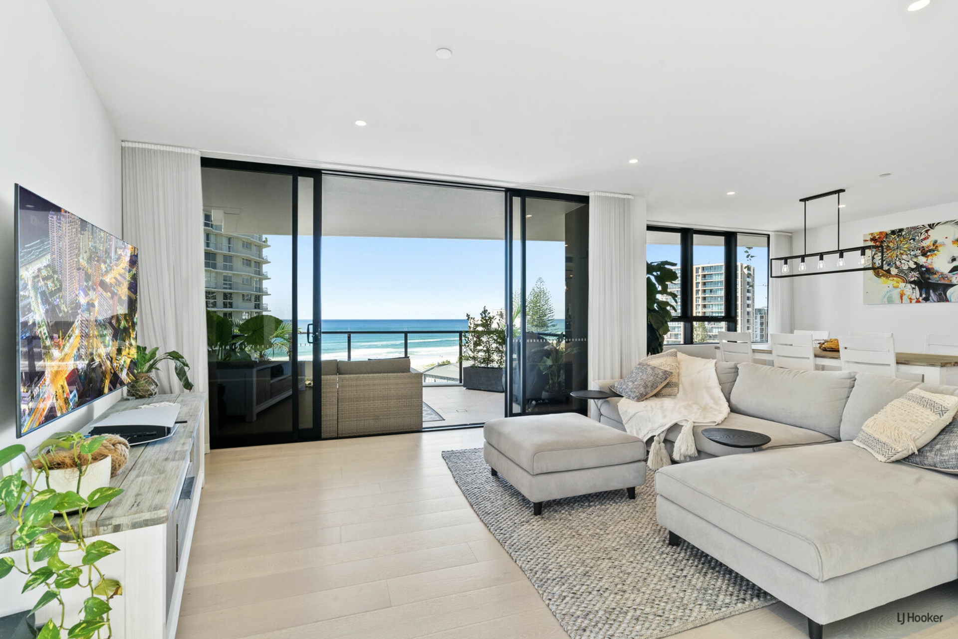 2701/1328 Gold Coast Highway, PALM BEACH