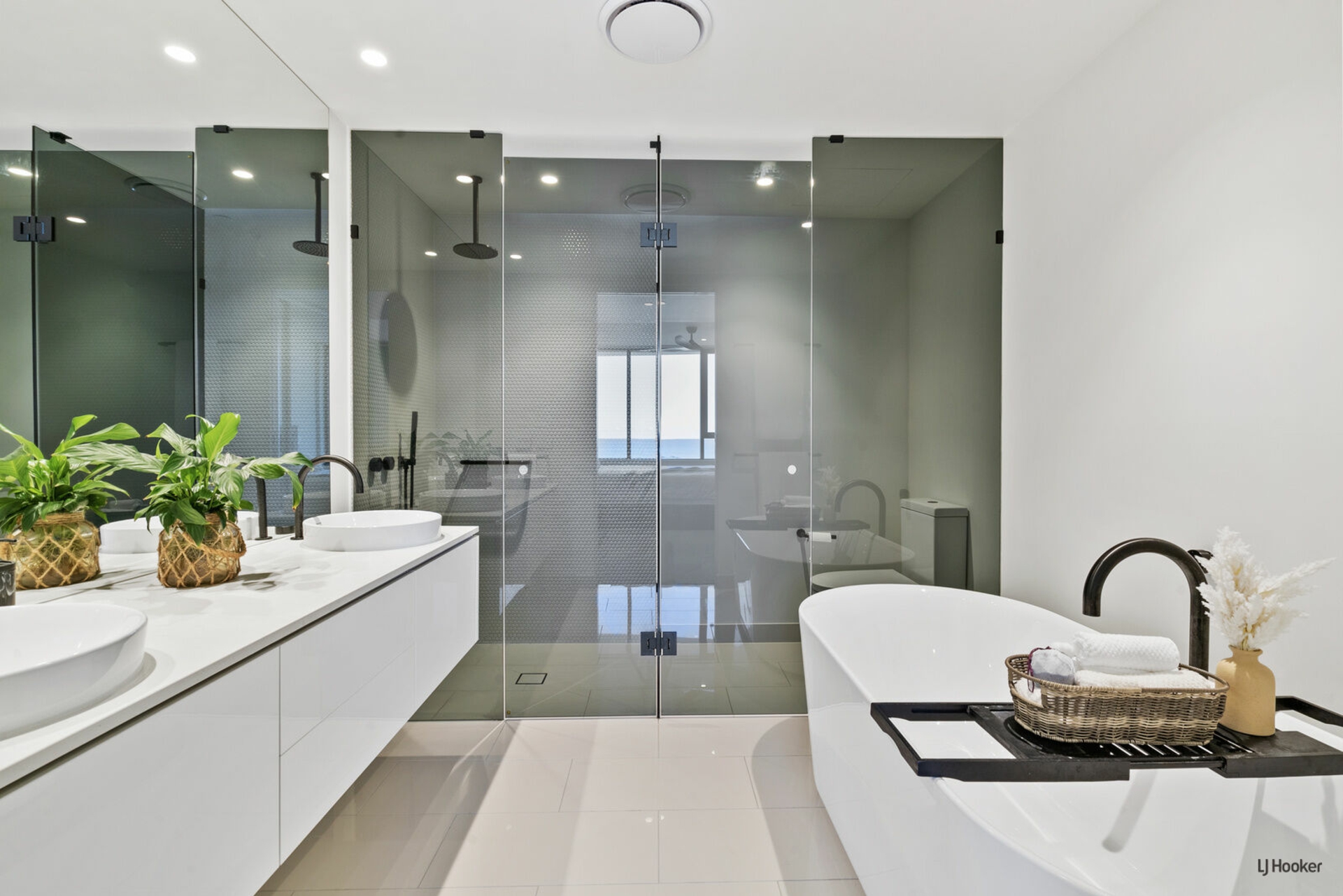 2701/1328 Gold Coast Highway, PALM BEACH