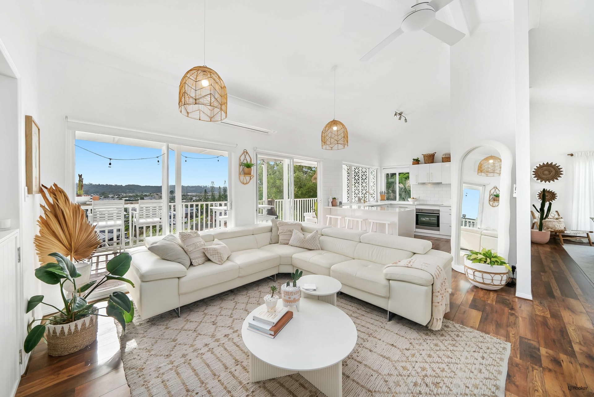 15 Jarrahdale Drive, ELANORA
