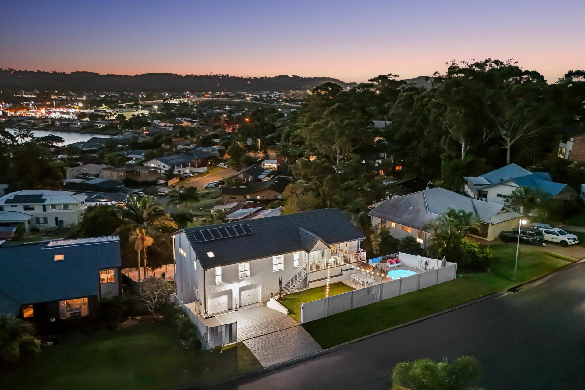 15 Jarrahdale Drive, ELANORA