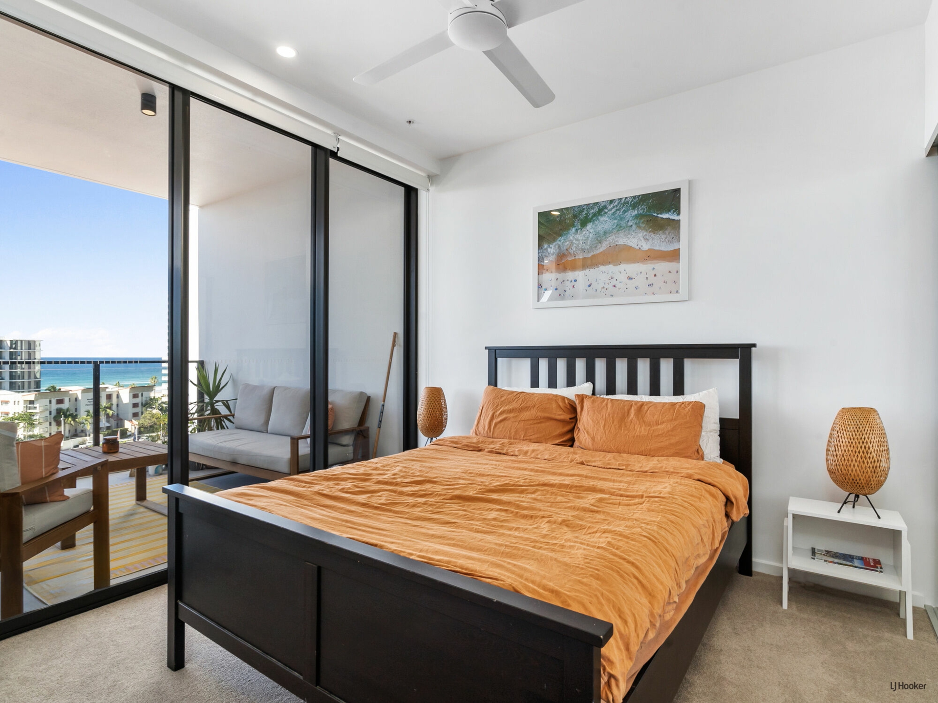 902/2 Mawarra Street, Palm Beach