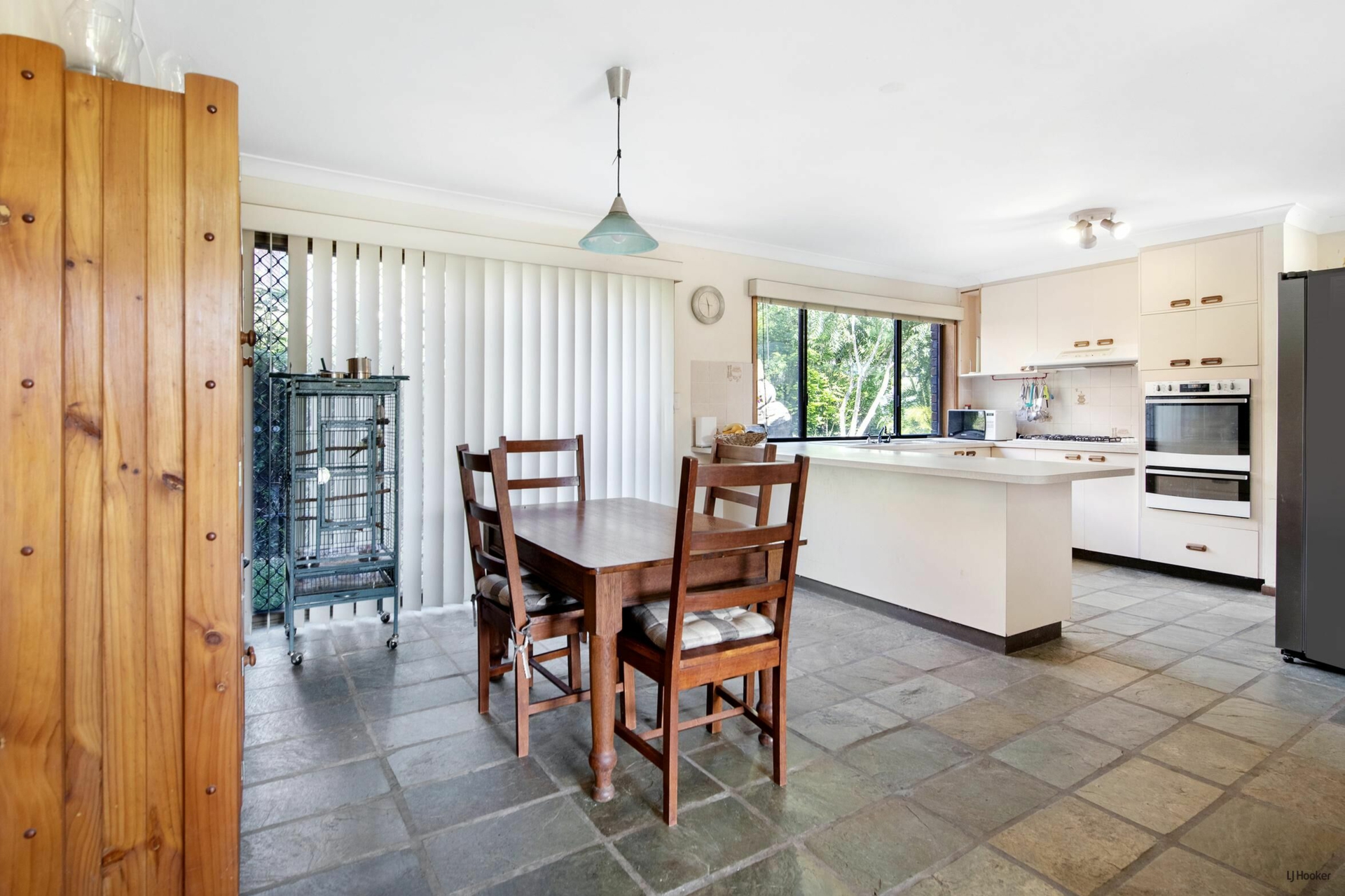 79 Clives Circuit, CURRUMBIN WATERS