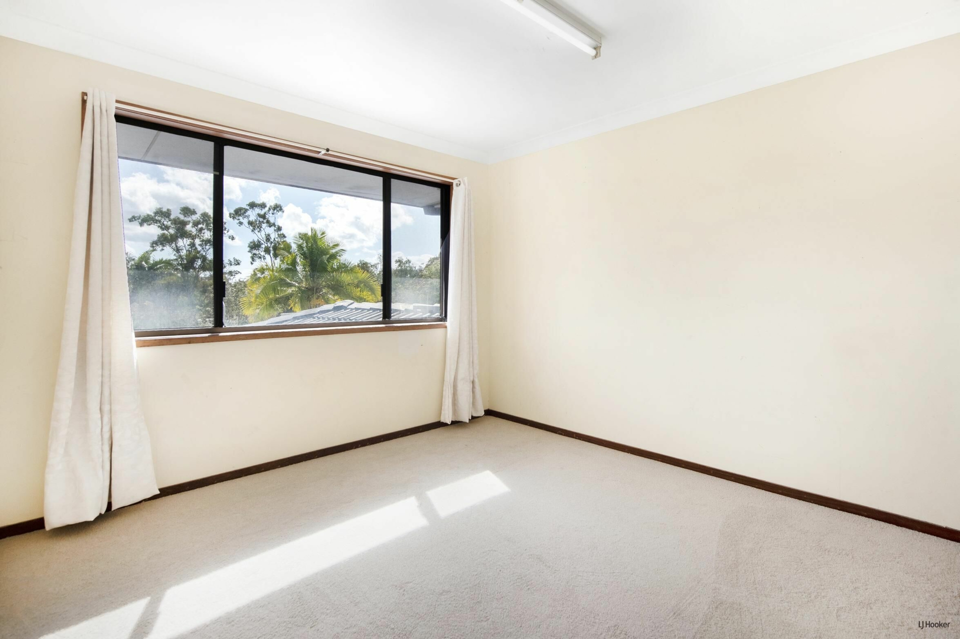 79 Clives Circuit, CURRUMBIN WATERS