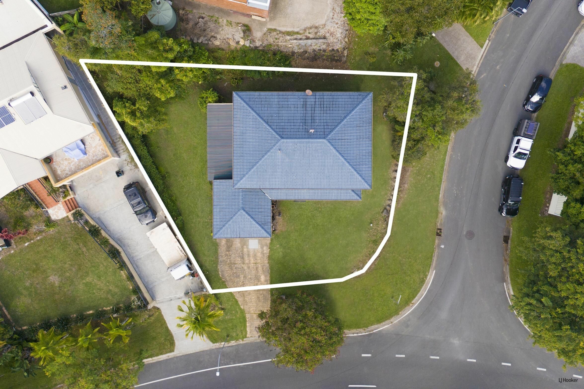 79 Clives Circuit, CURRUMBIN WATERS