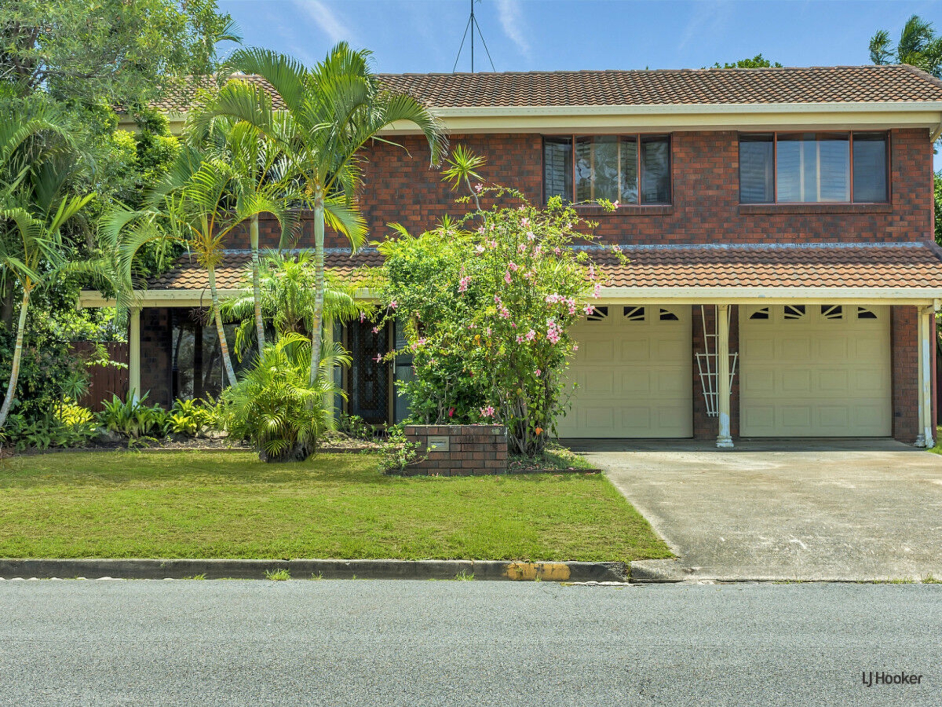 47 Melaleuca Drive, PALM BEACH