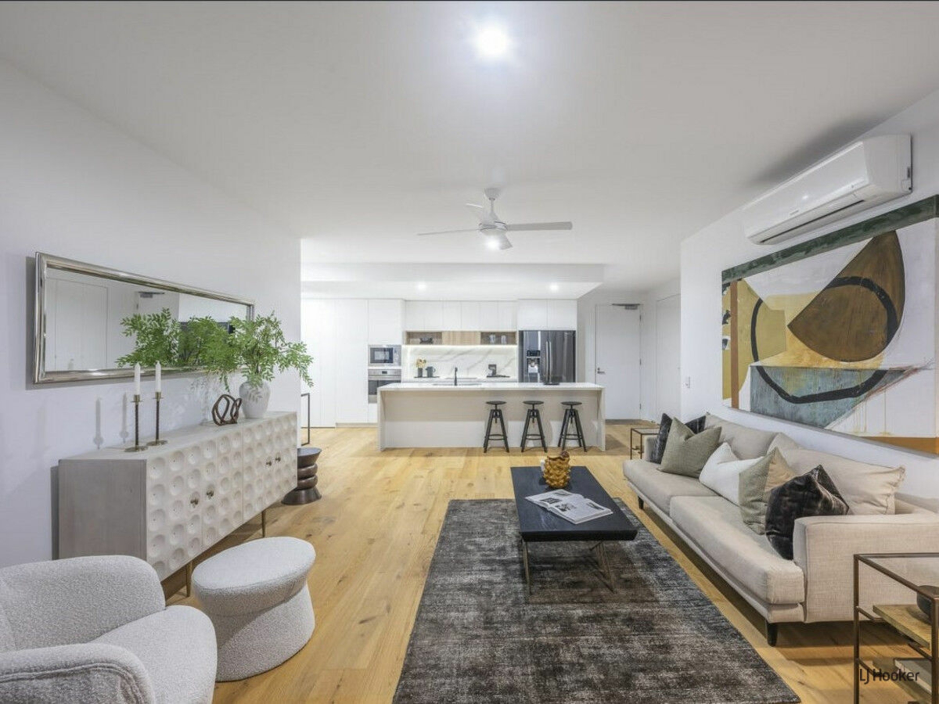 405/10 Third Avenue, PALM BEACH