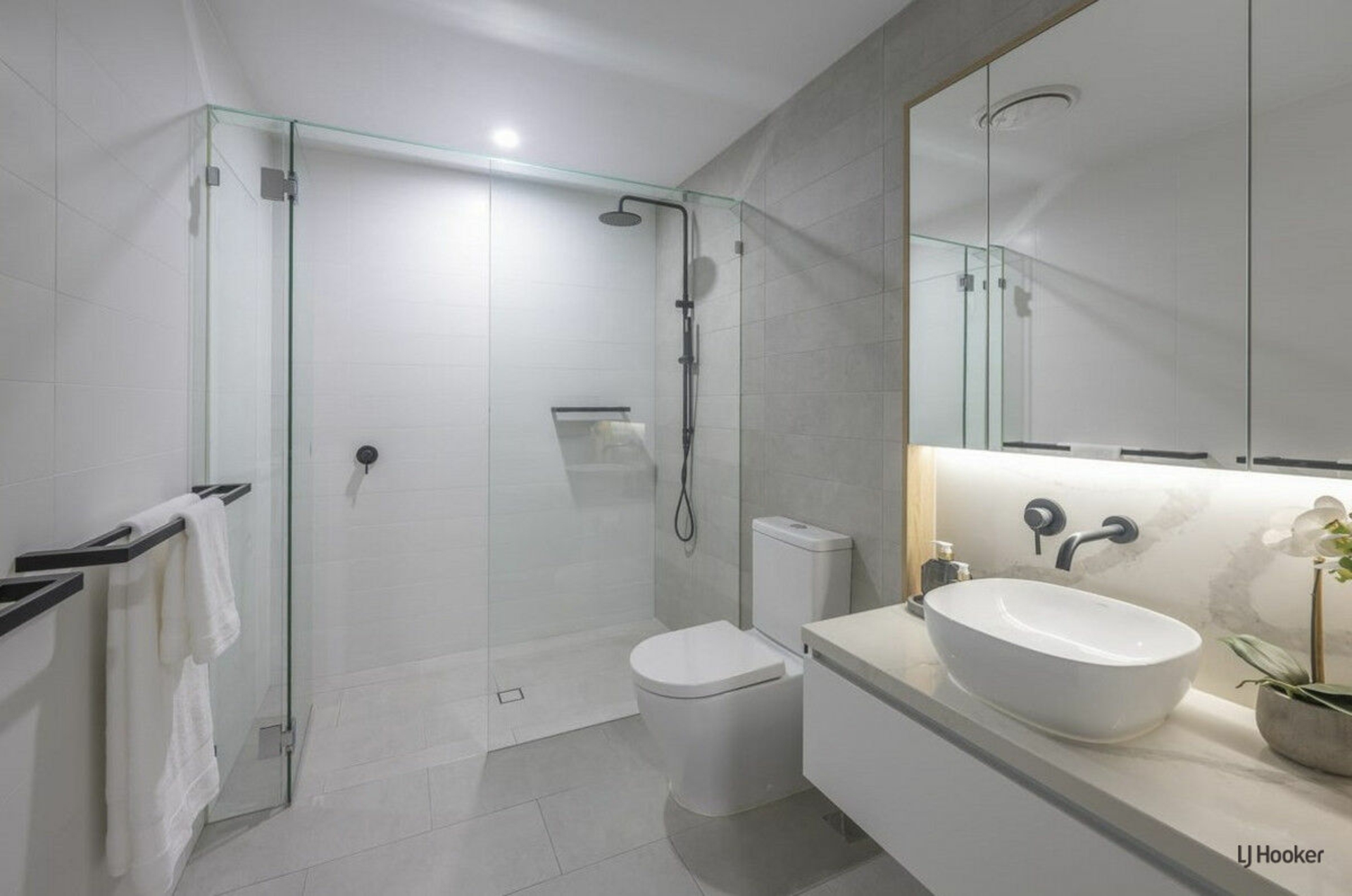 405/10 Third Avenue, PALM BEACH