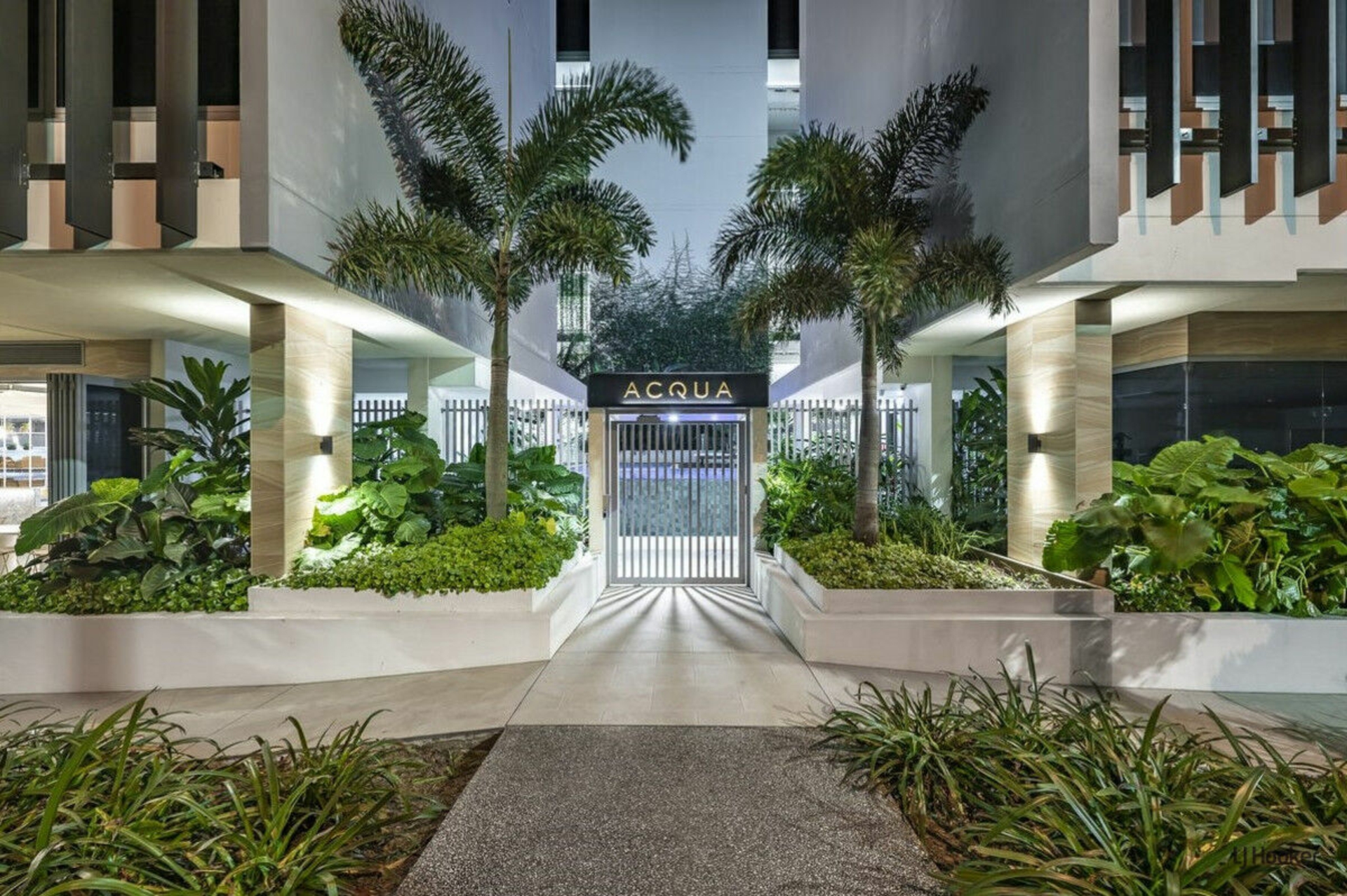 405/10 Third Avenue, PALM BEACH