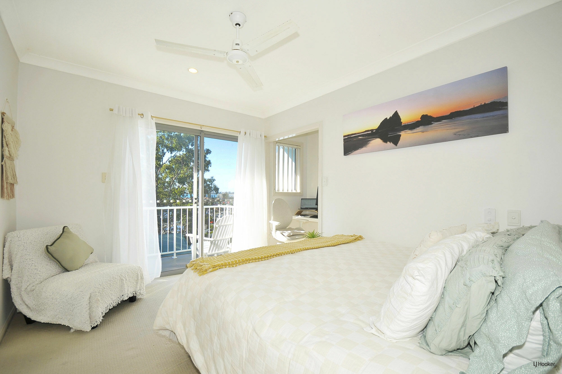 2/5-7 Hillcrest Avenue, TUGUN