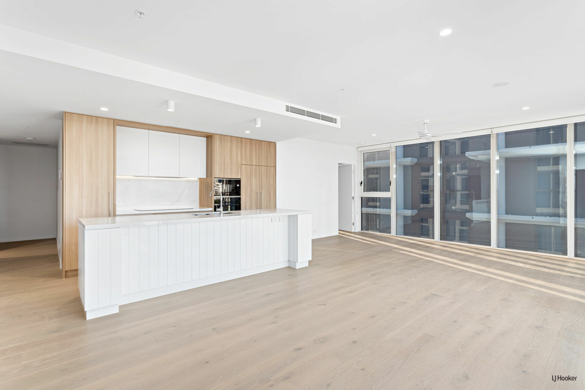 1303/7-11 Miles Street, COOLANGATTA