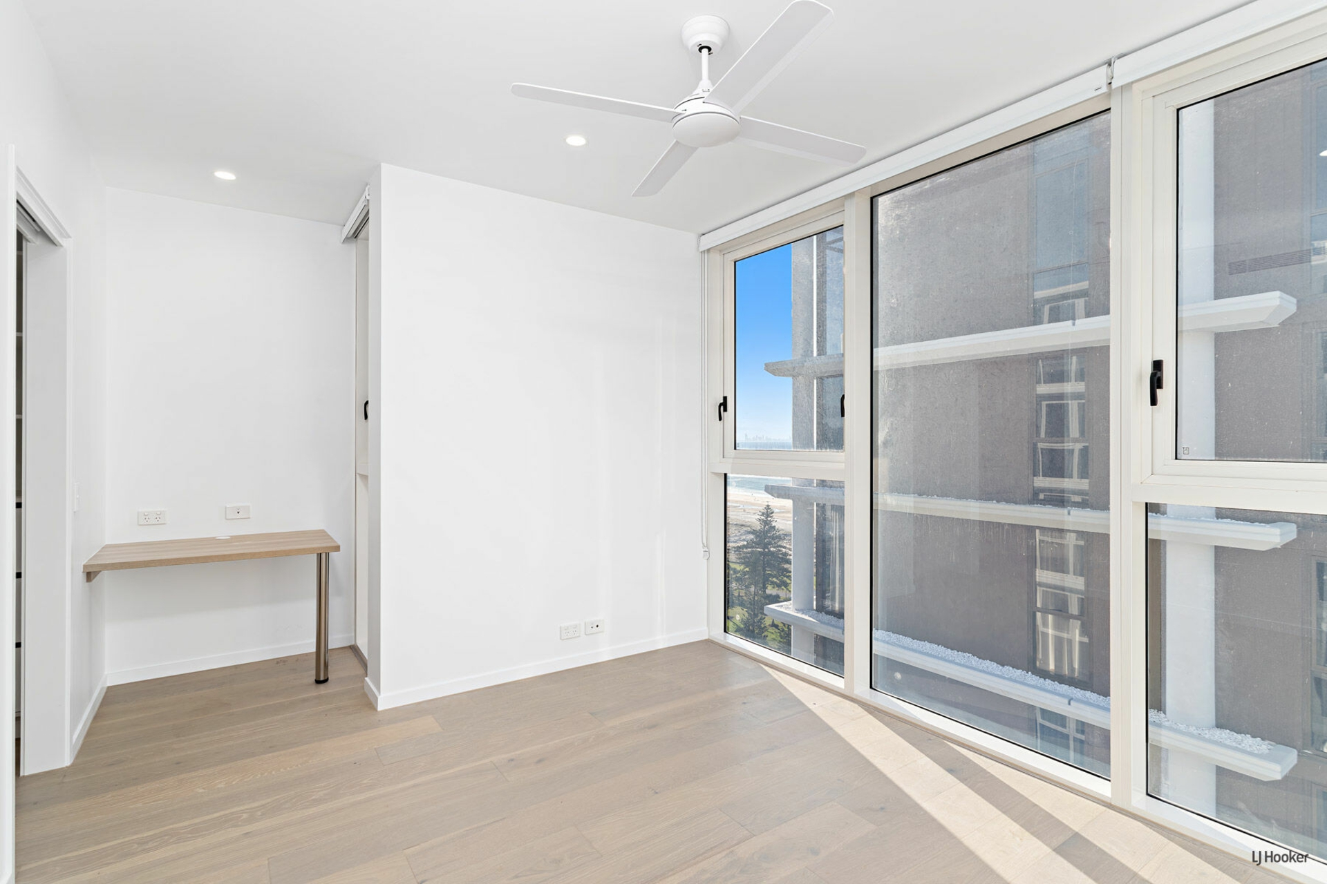 1303/7-11 Miles Street, COOLANGATTA