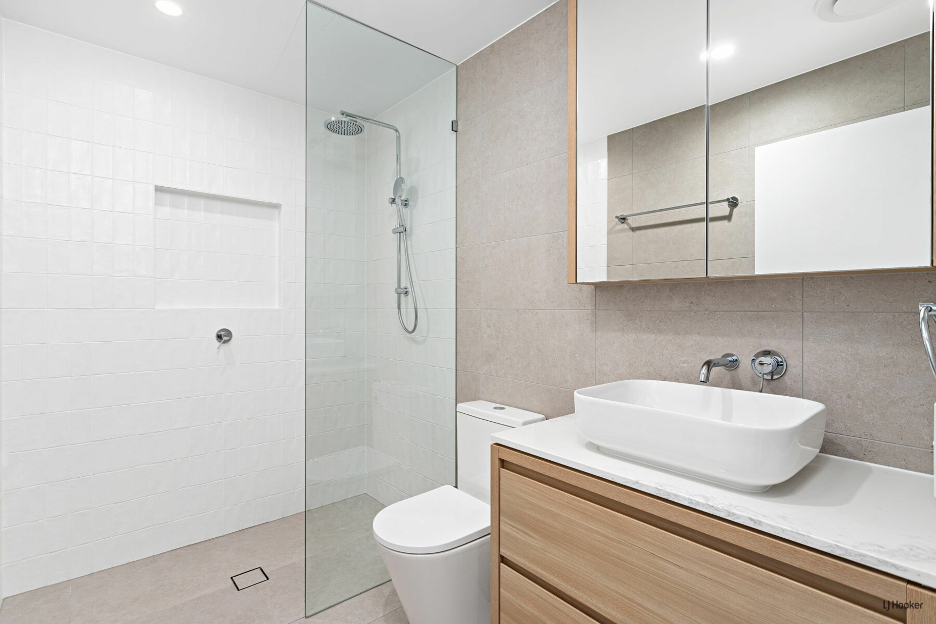 1303/7-11 Miles Street, COOLANGATTA