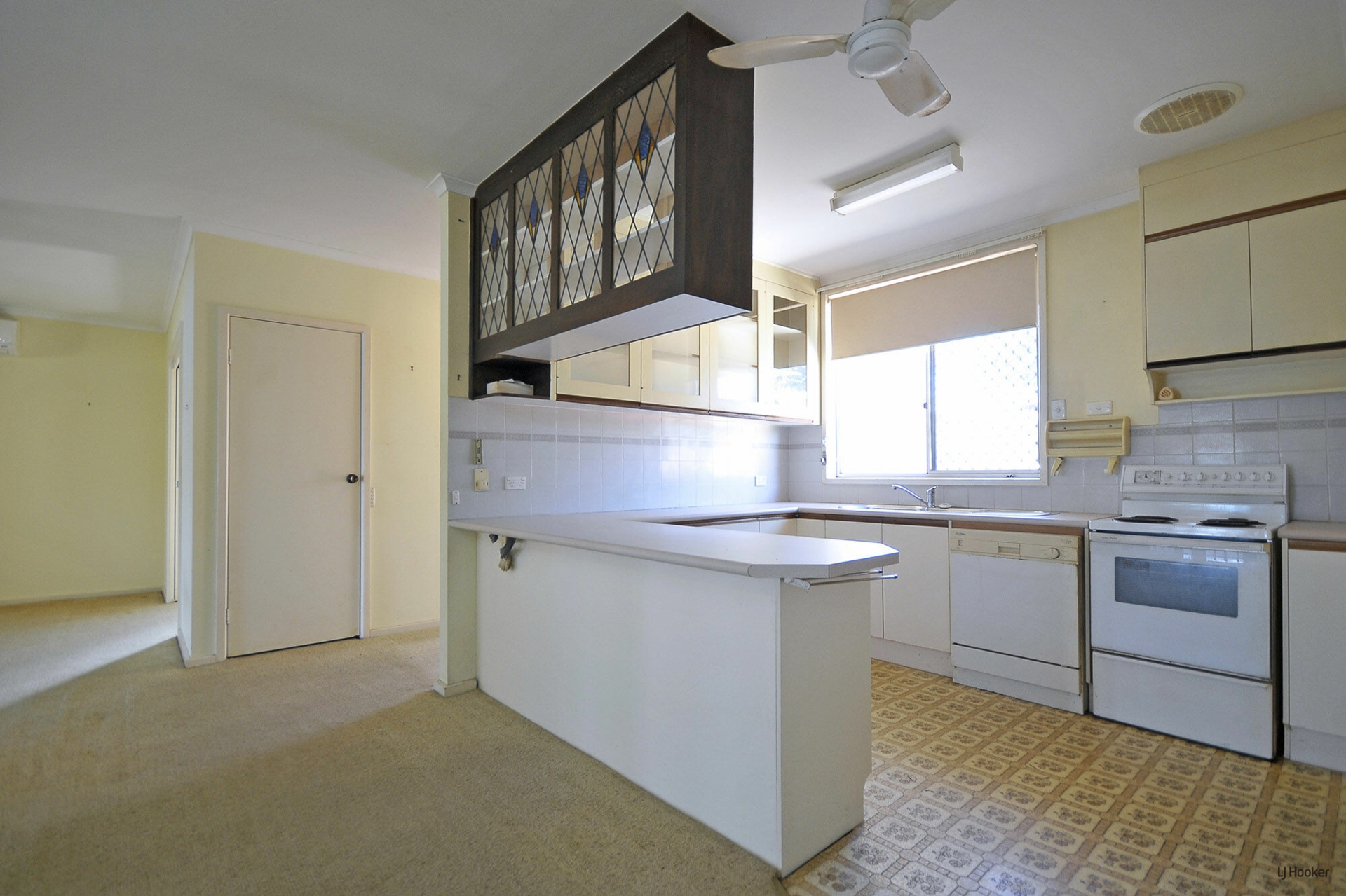 194 Tahiti Avenue, PALM BEACH