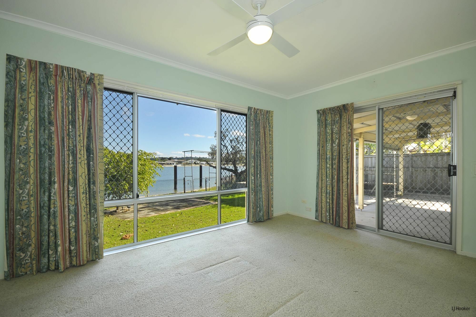 194 Tahiti Avenue, PALM BEACH