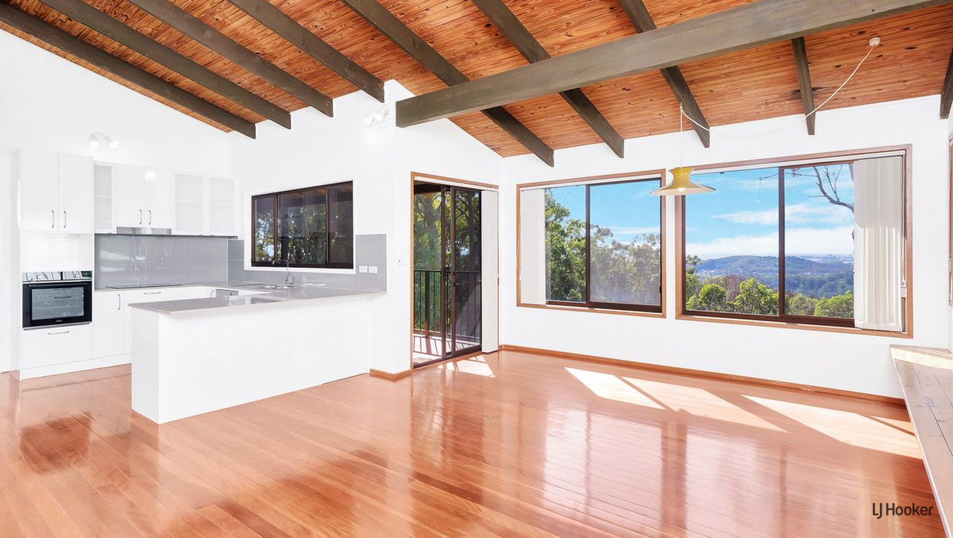 224 Simpsons Road, CURRUMBIN WATERS