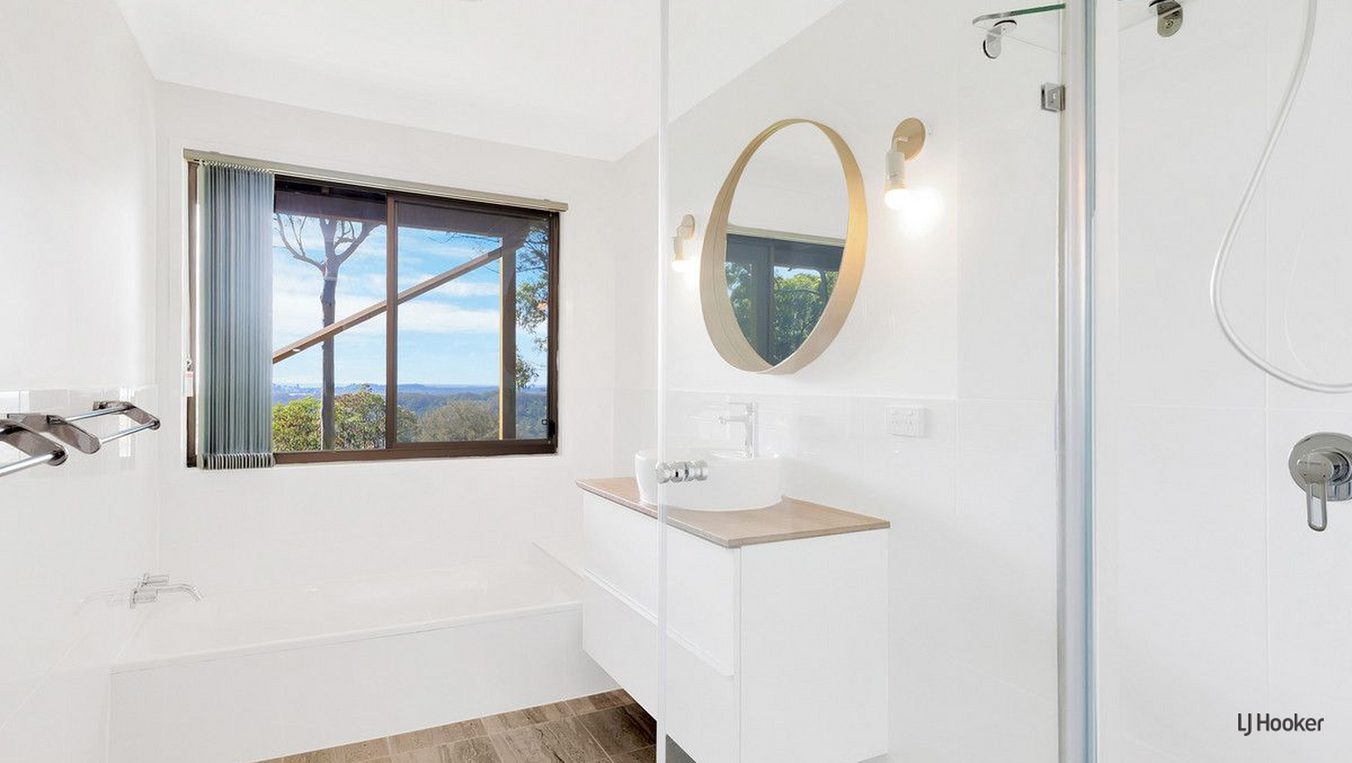 224 Simpsons Road, CURRUMBIN WATERS