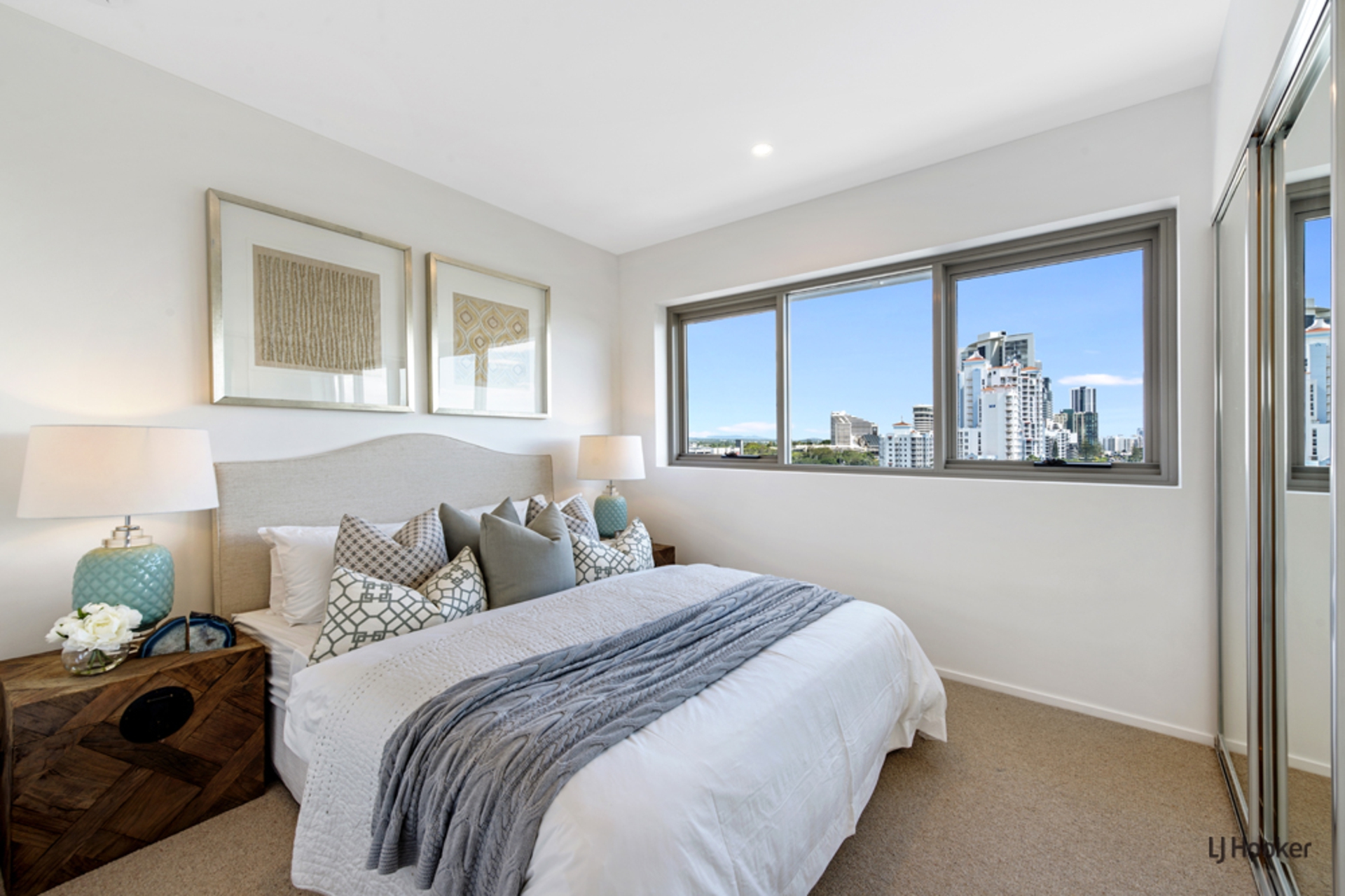 703/51 Peerless Avenue, MERMAID BEACH