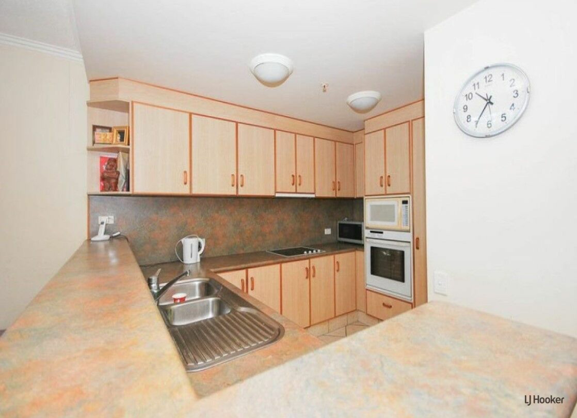 601/3400 Surfers Paradise Boulevard, SURFERS PARADISE