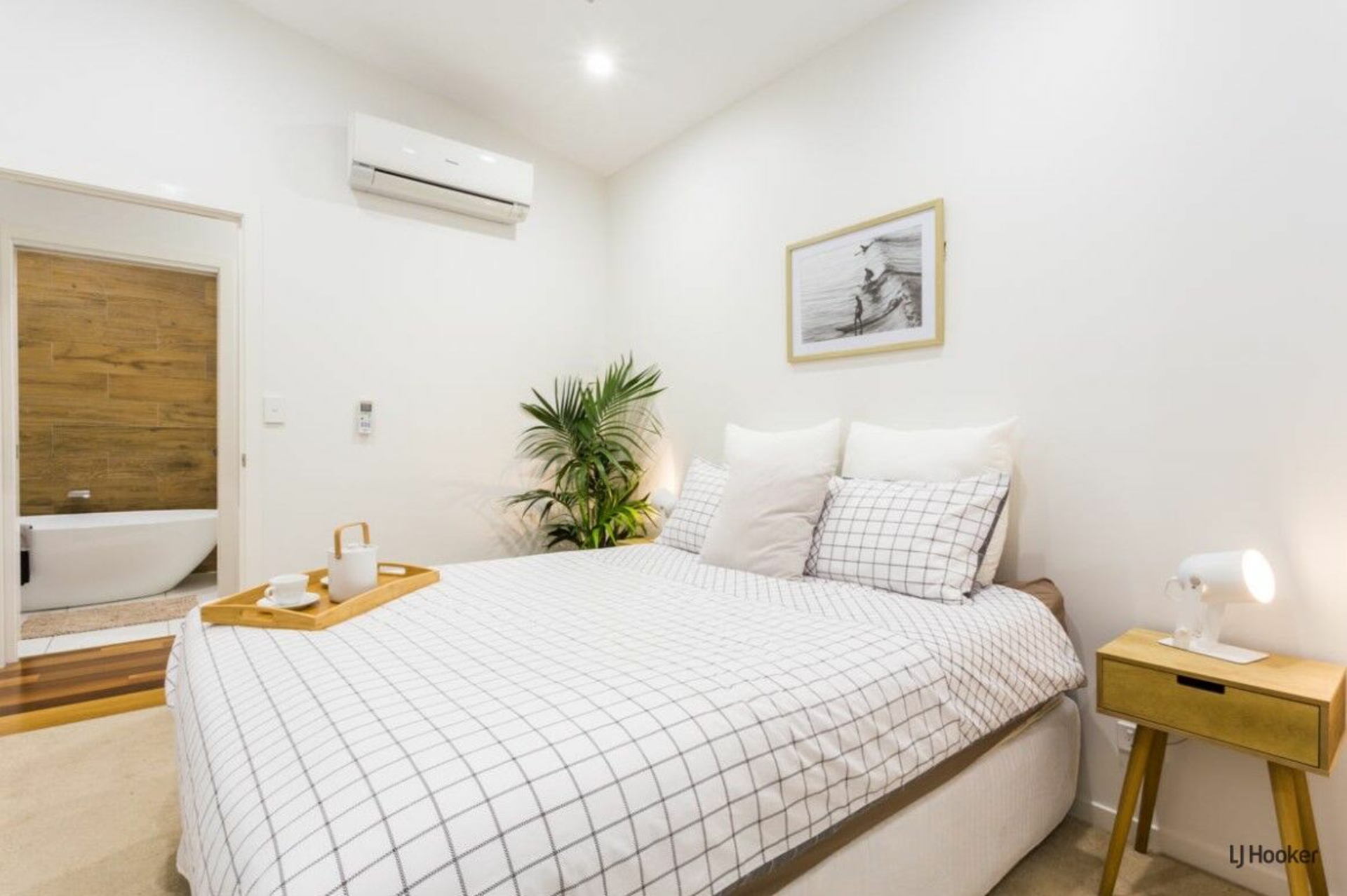 2/27 Burleigh Street, BURLEIGH HEADS