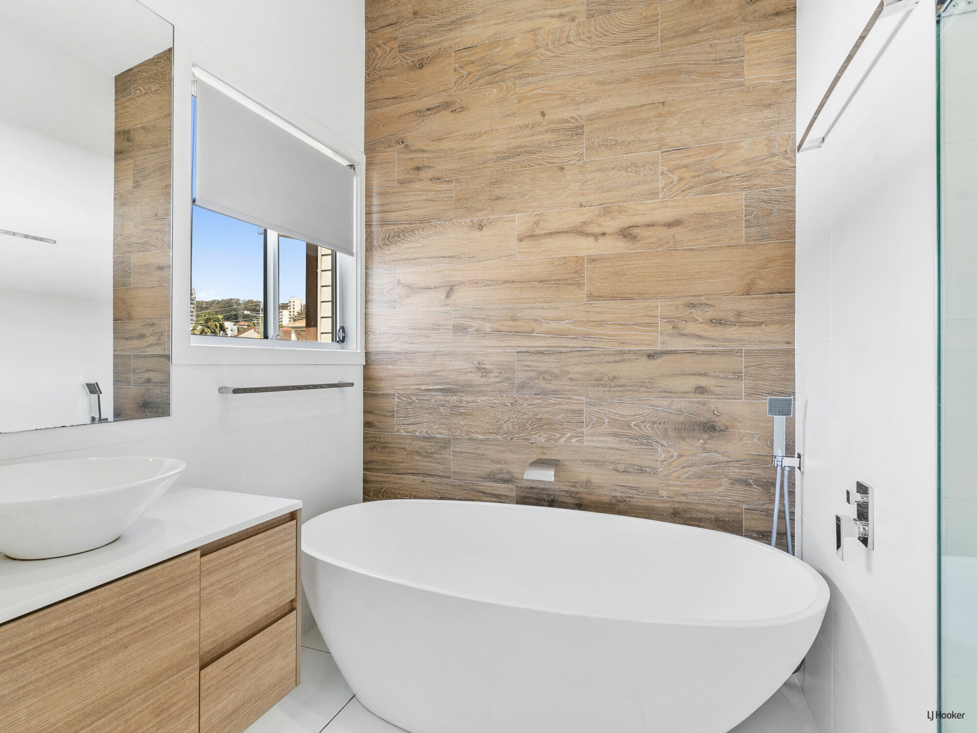 2/27 Burleigh Street, BURLEIGH HEADS