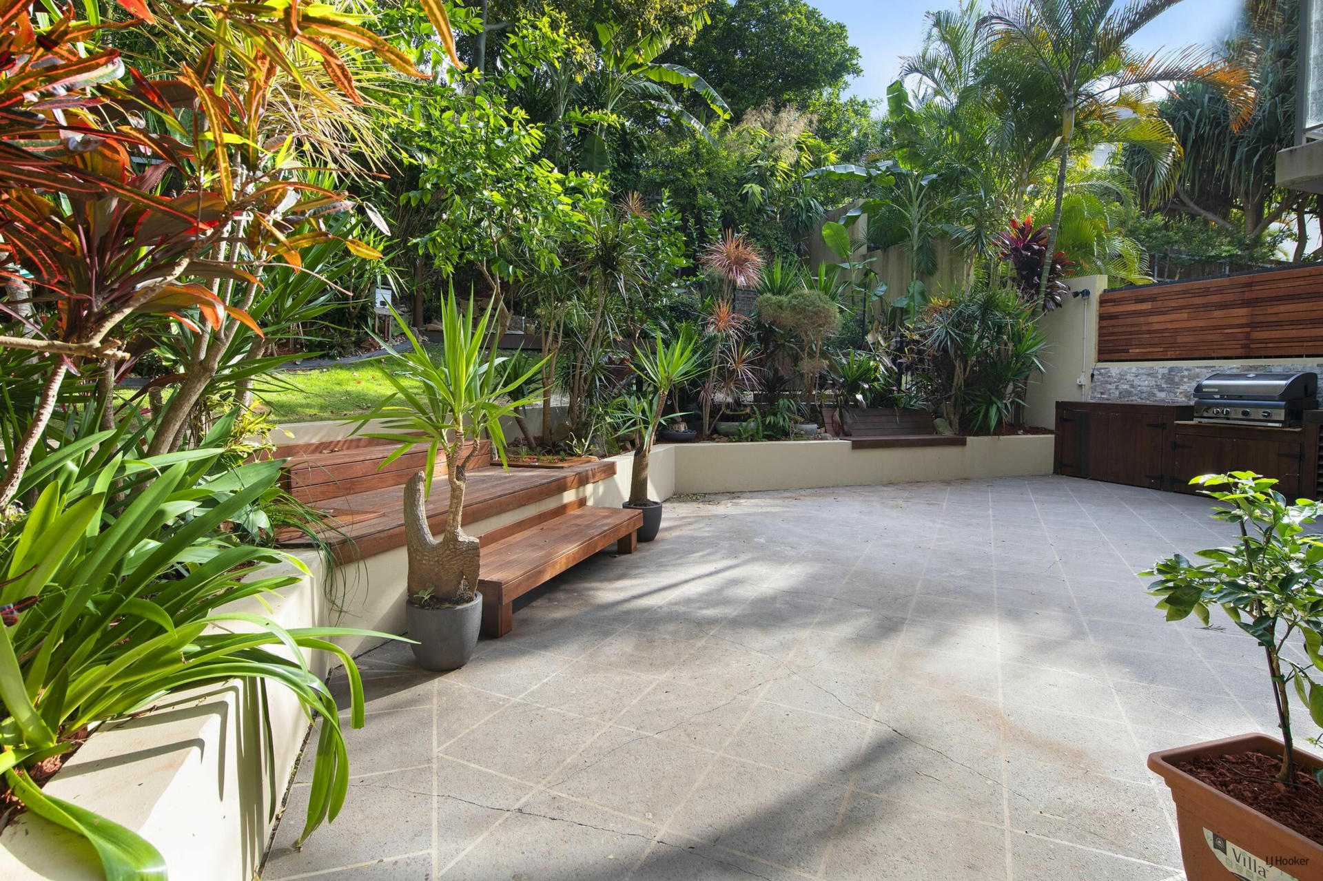 2075/1 Ocean Street, BURLEIGH HEADS