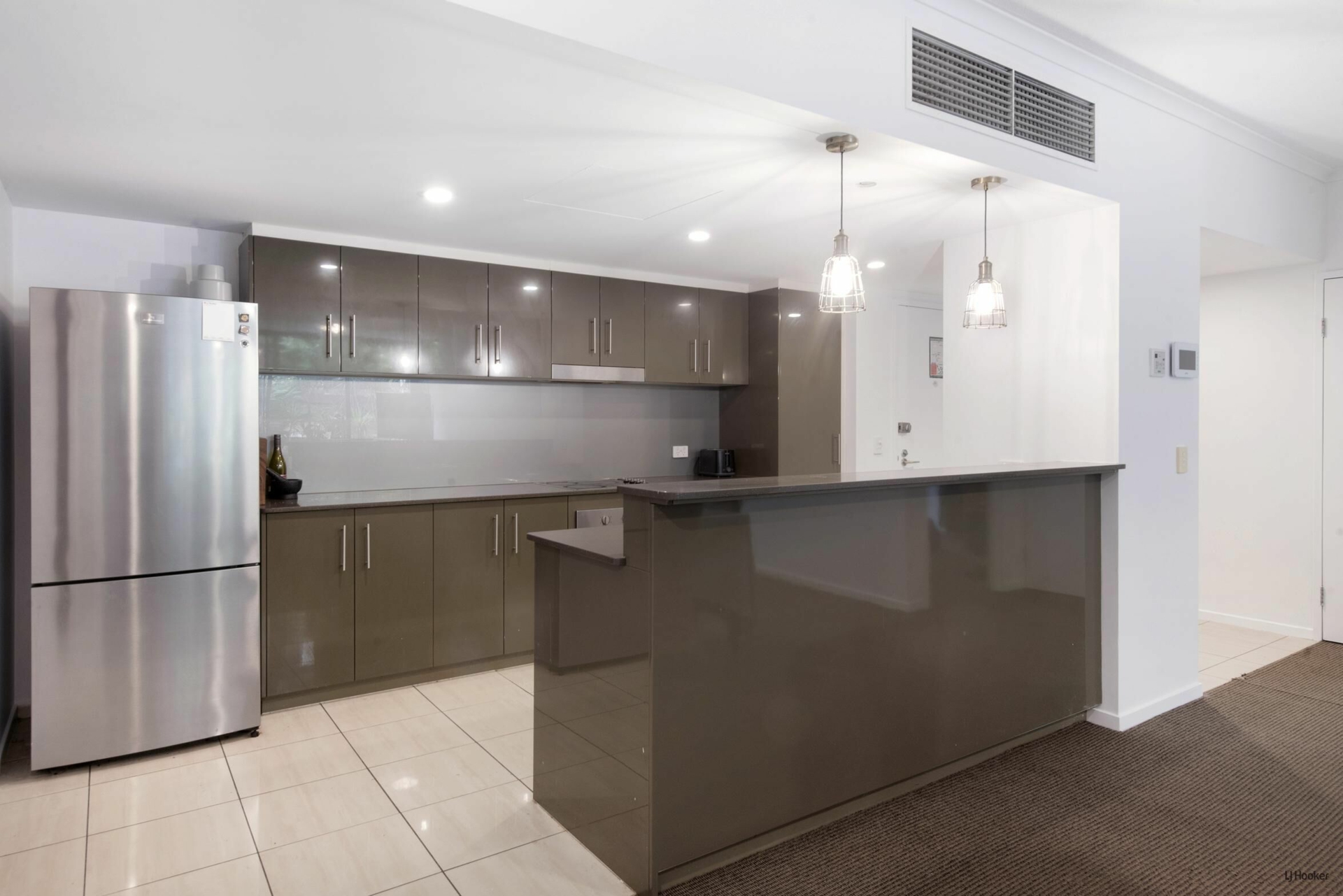 2075/1 Ocean Street, BURLEIGH HEADS