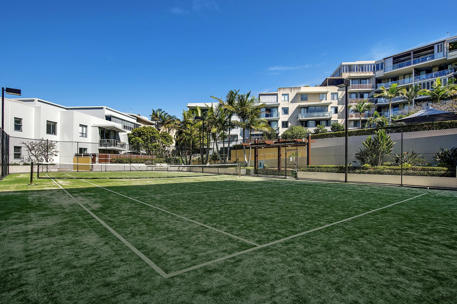 2075/1 Ocean Street, BURLEIGH HEADS