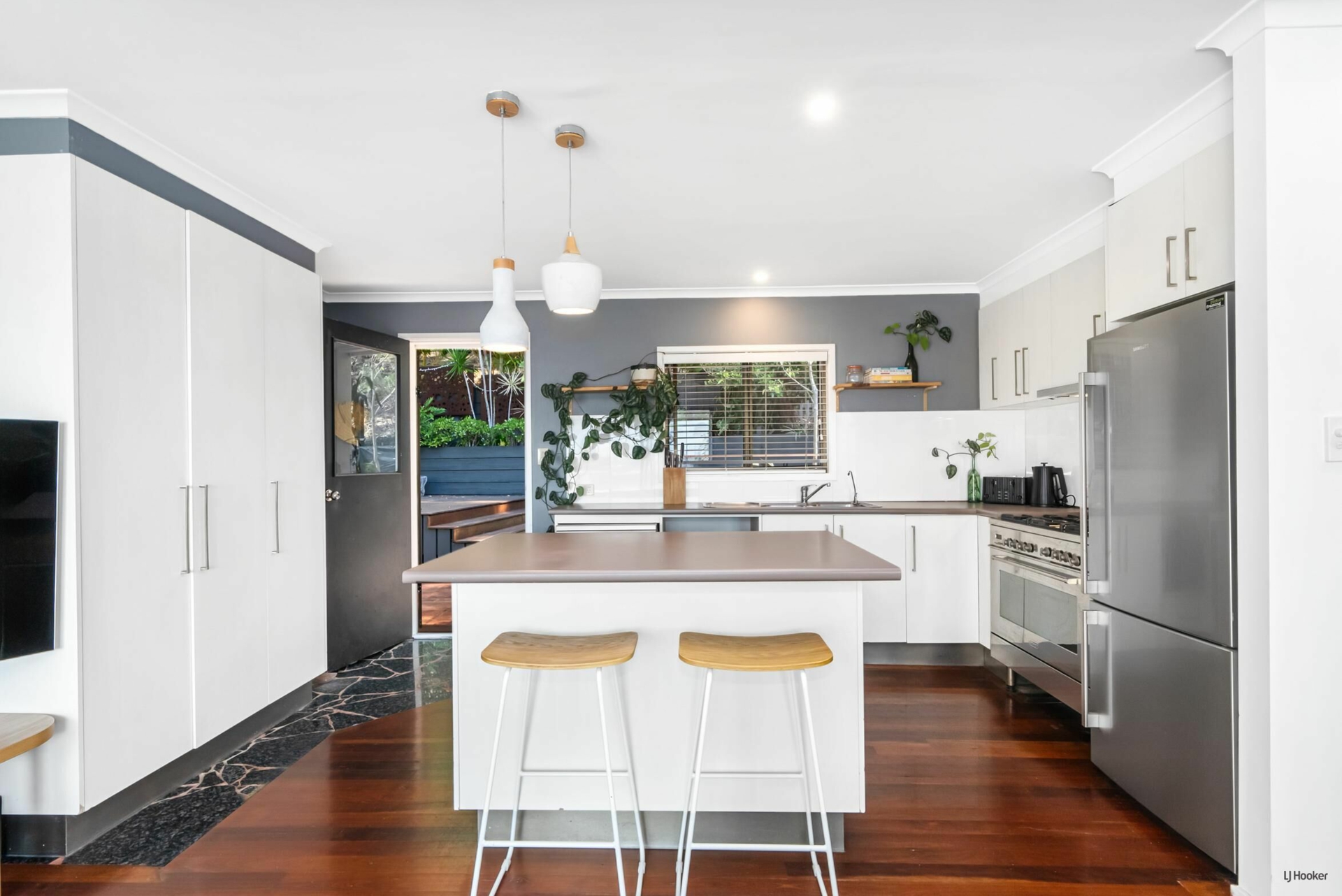 3/11 Snape Court, CURRUMBIN WATERS