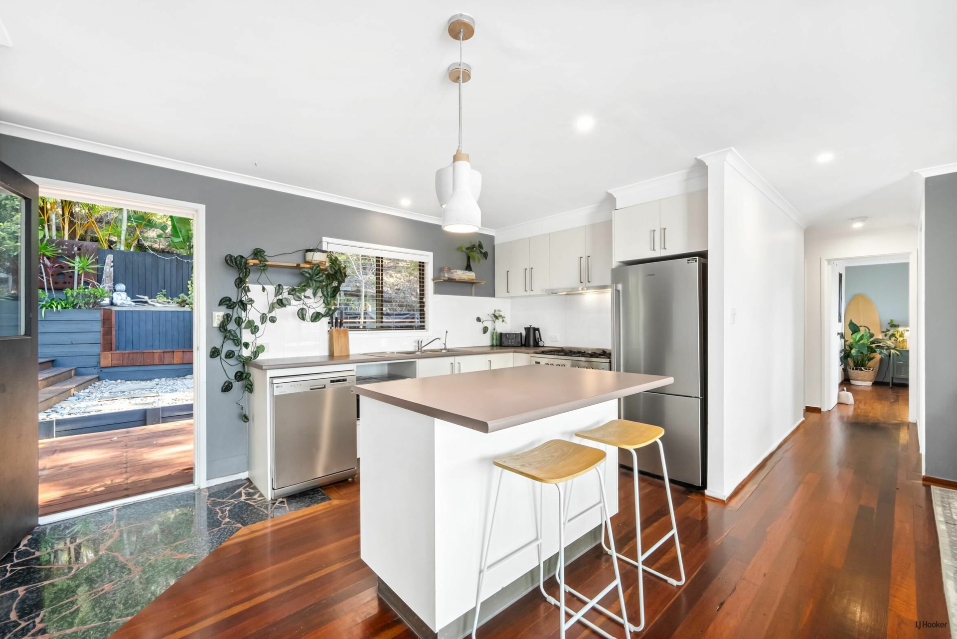 3/11 Snape Court, CURRUMBIN WATERS