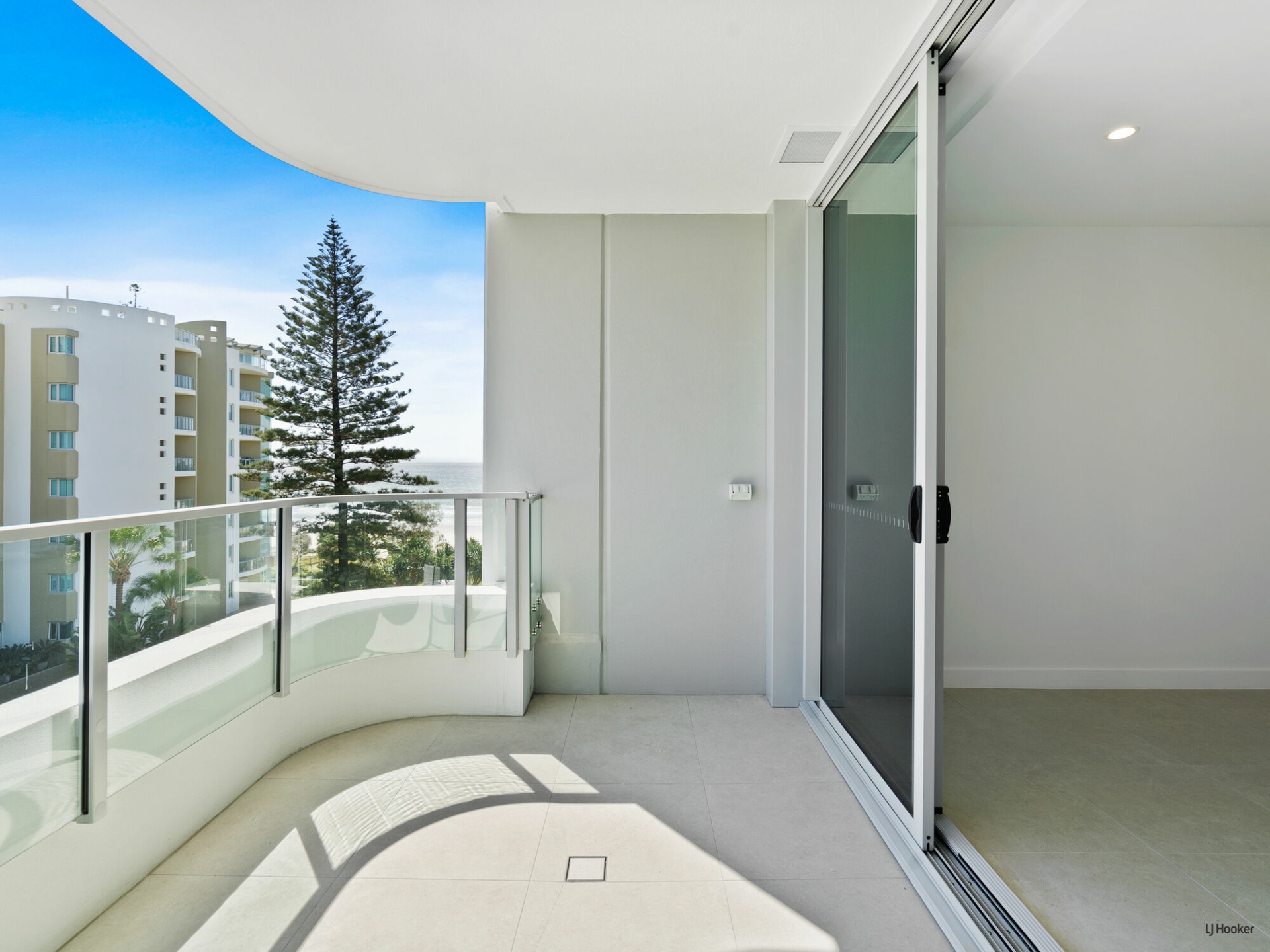 504/4 Twenty First Avenue, PALM BEACH