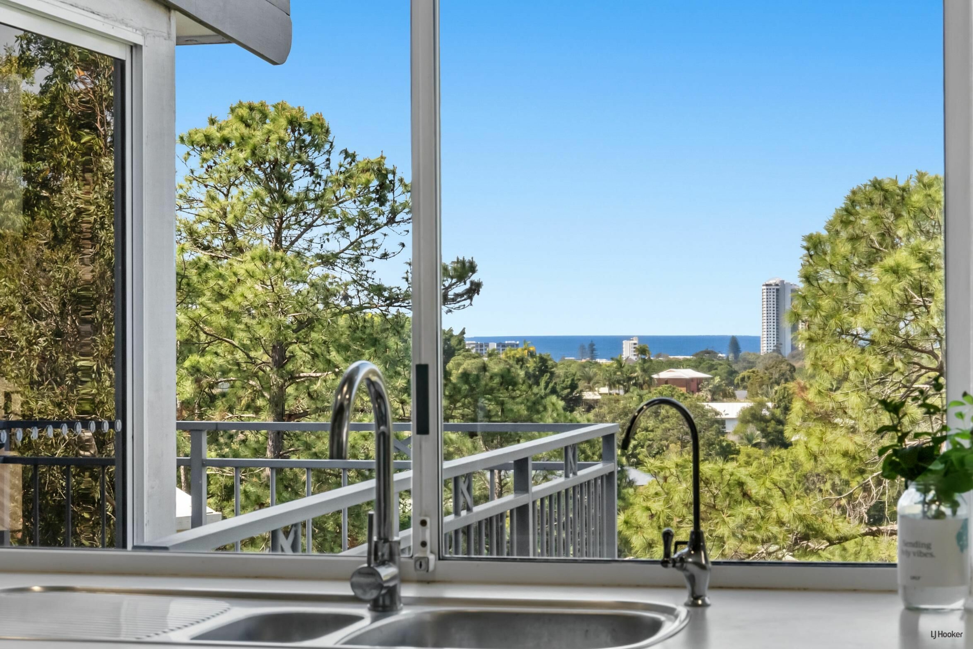 32 Doubleview Drive, ELANORA