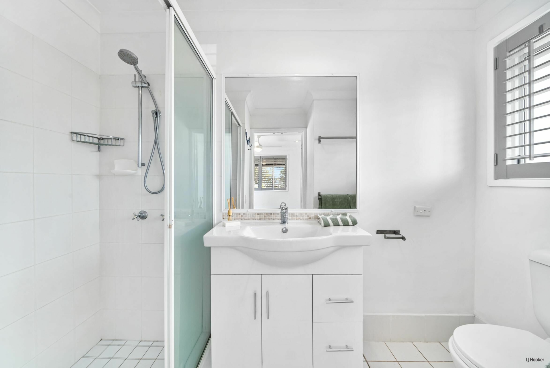 32 Doubleview Drive, ELANORA