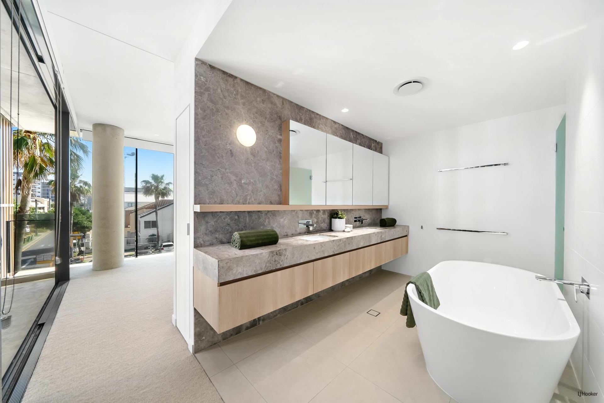 3/77 Jefferson Lane, PALM BEACH