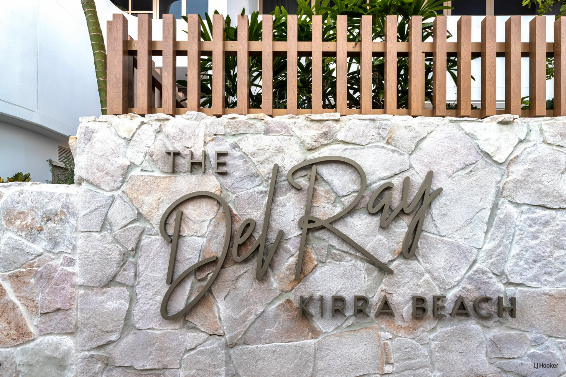 1403/7-11 Miles Street, COOLANGATTA