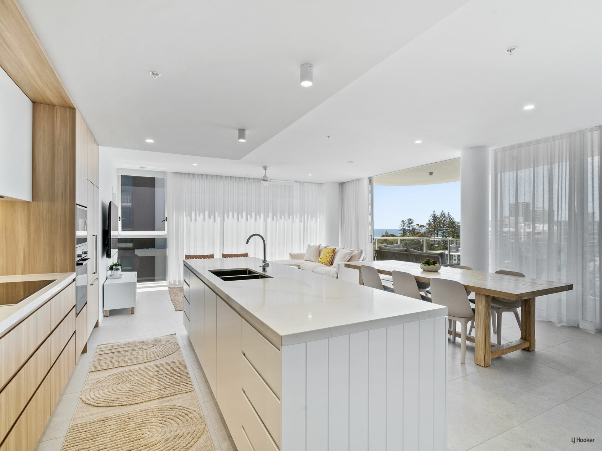 1403/7-11 Miles Street, COOLANGATTA