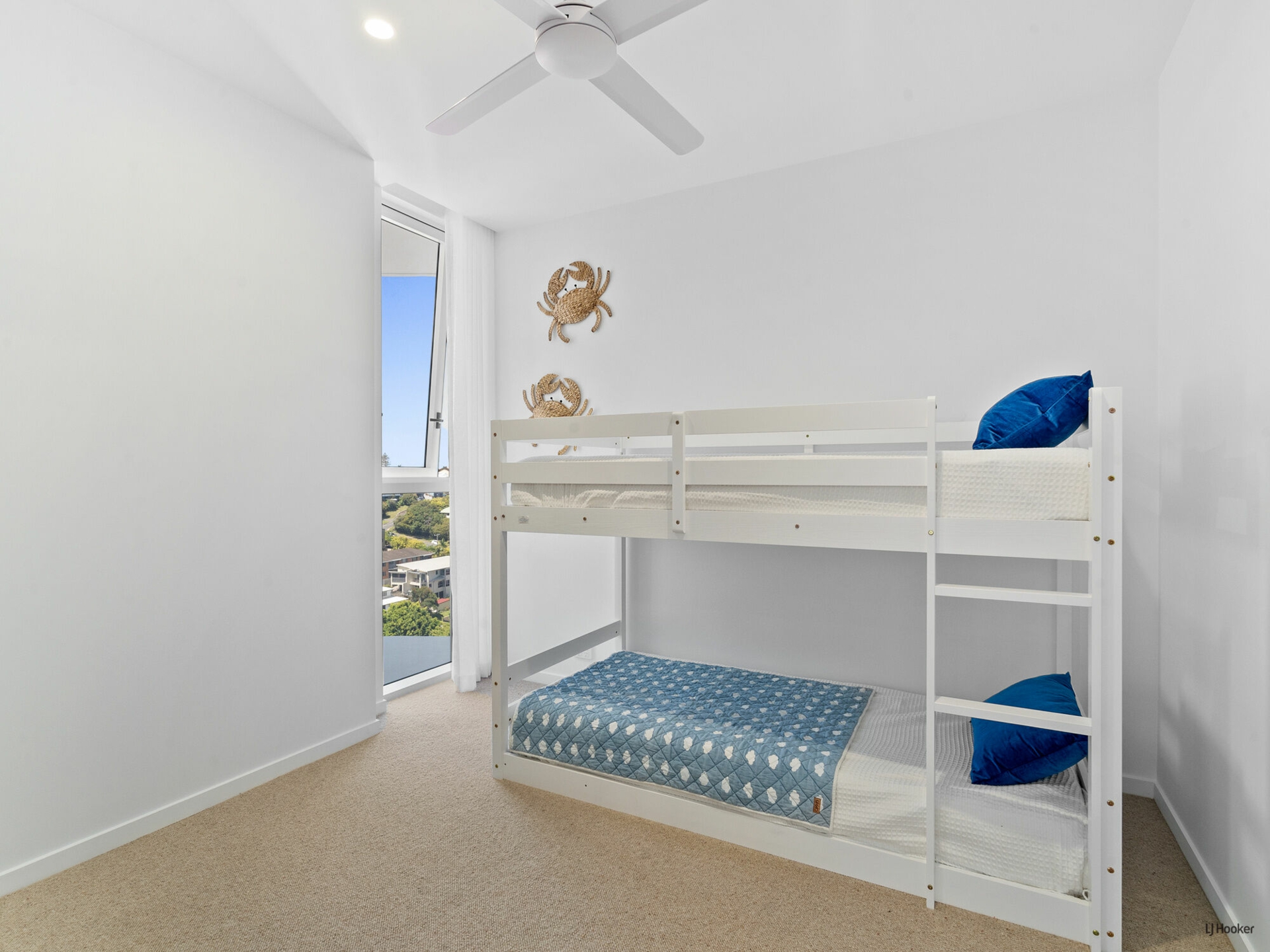 1403/7-11 Miles Street, COOLANGATTA