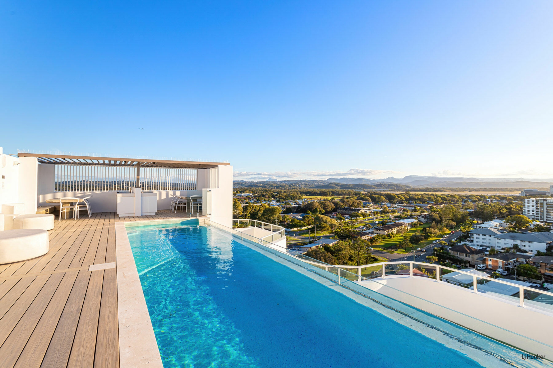 1403/7-11 Miles Street, COOLANGATTA