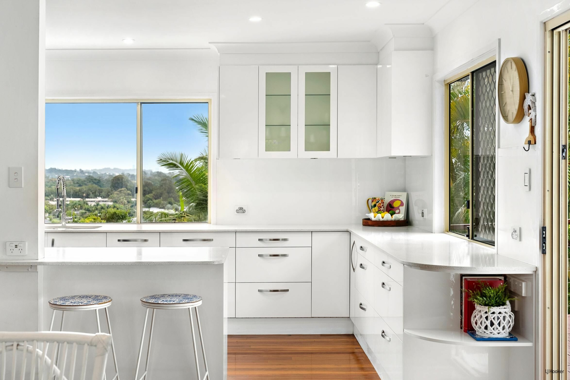 7 Ajax Court, CURRUMBIN WATERS