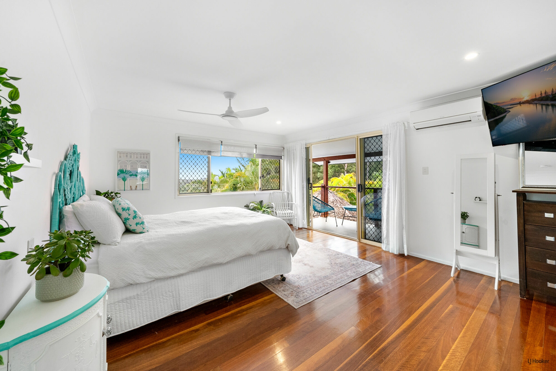 7 Ajax Court, CURRUMBIN WATERS