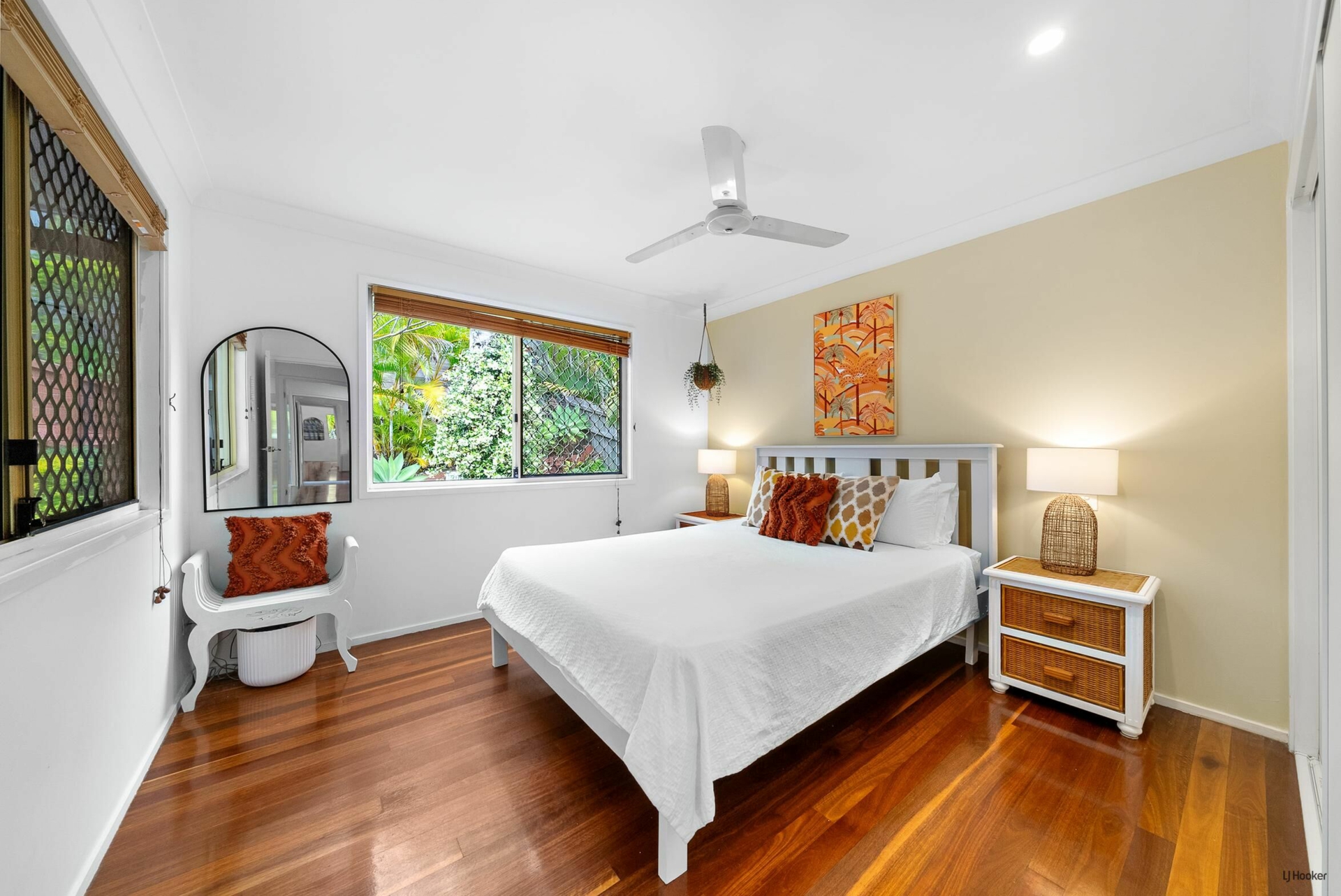 7 Ajax Court, CURRUMBIN WATERS