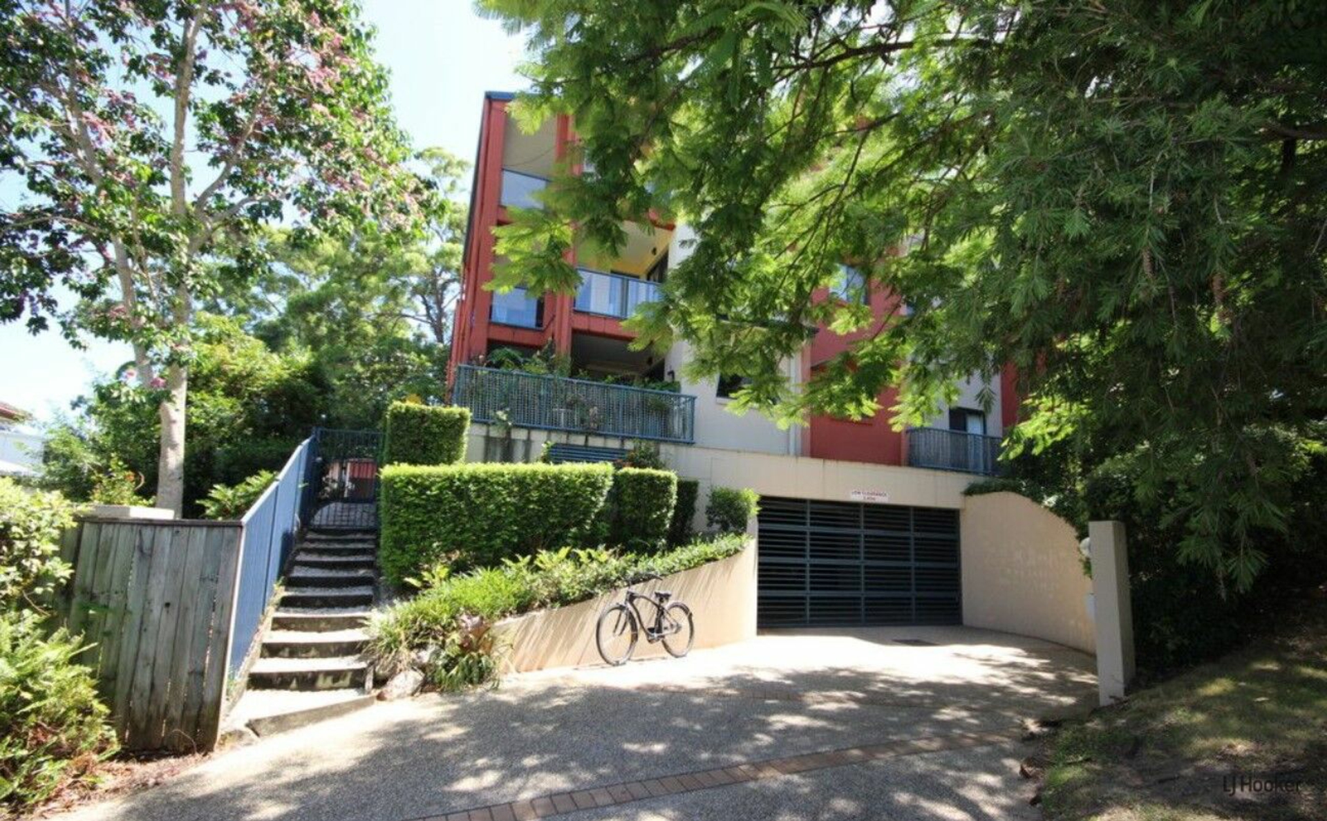 4/7-9 Stapylton Street, COOLANGATTA