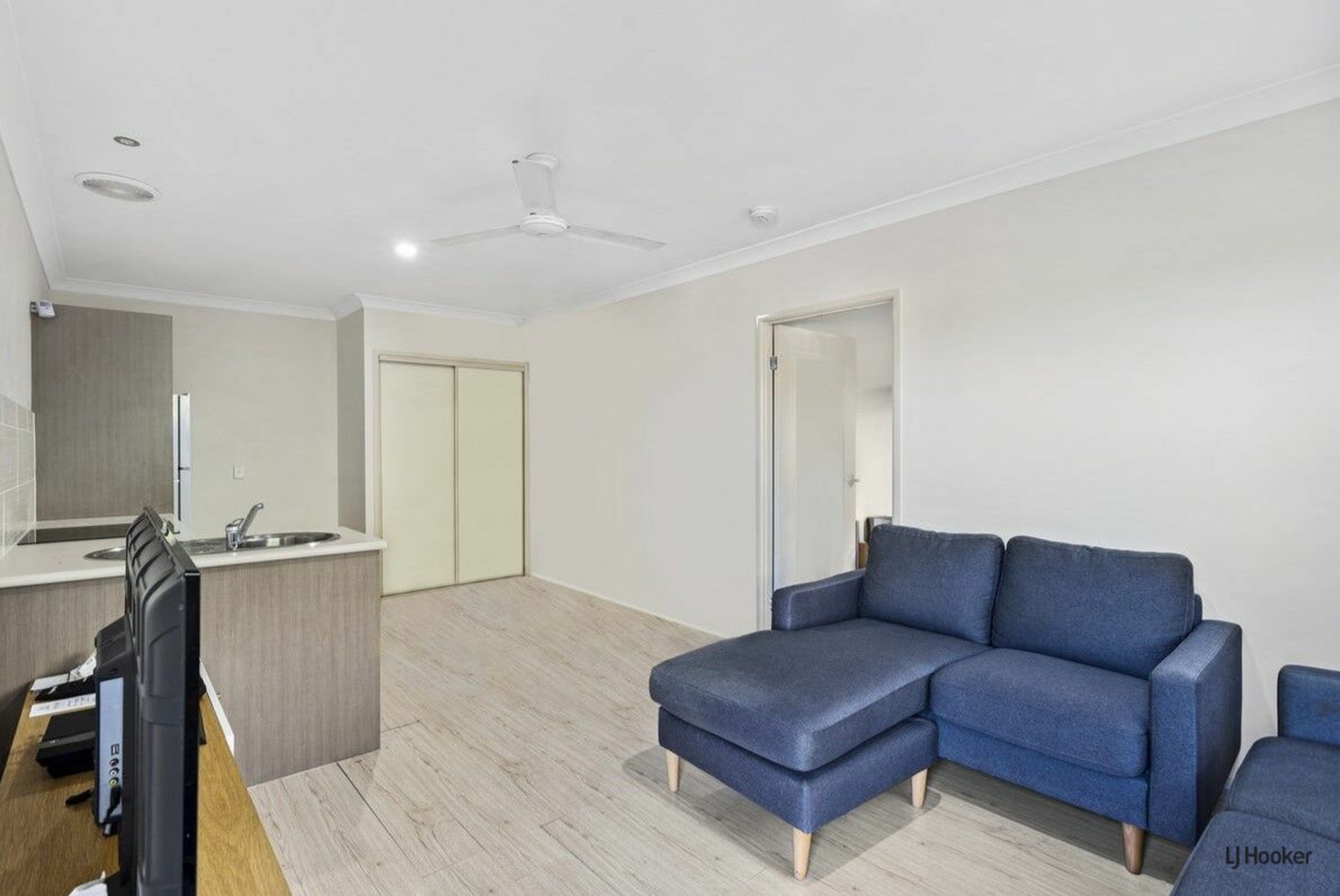 7B Spindrift Court, BURLEIGH WATERS
