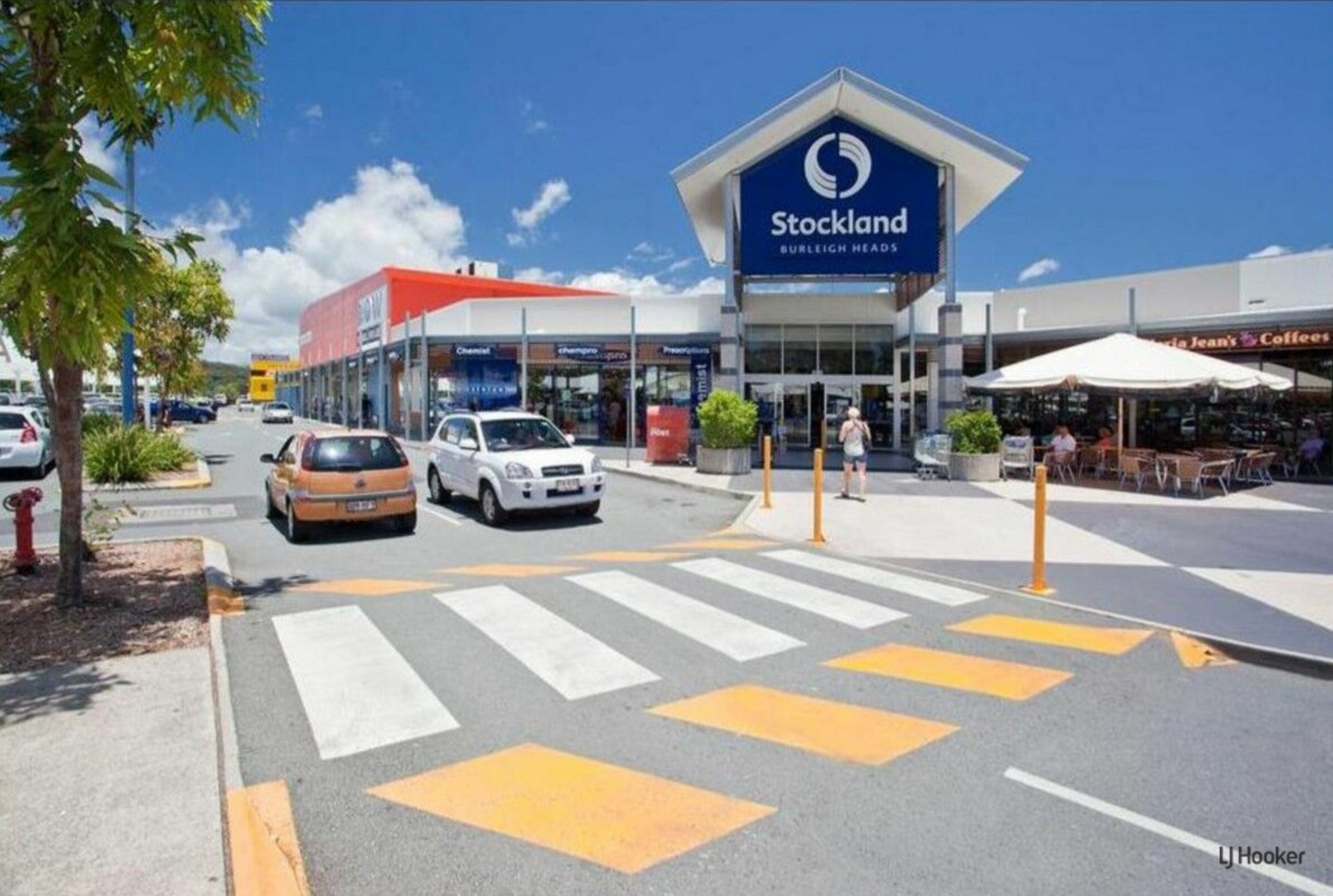 7B Spindrift Court, BURLEIGH WATERS