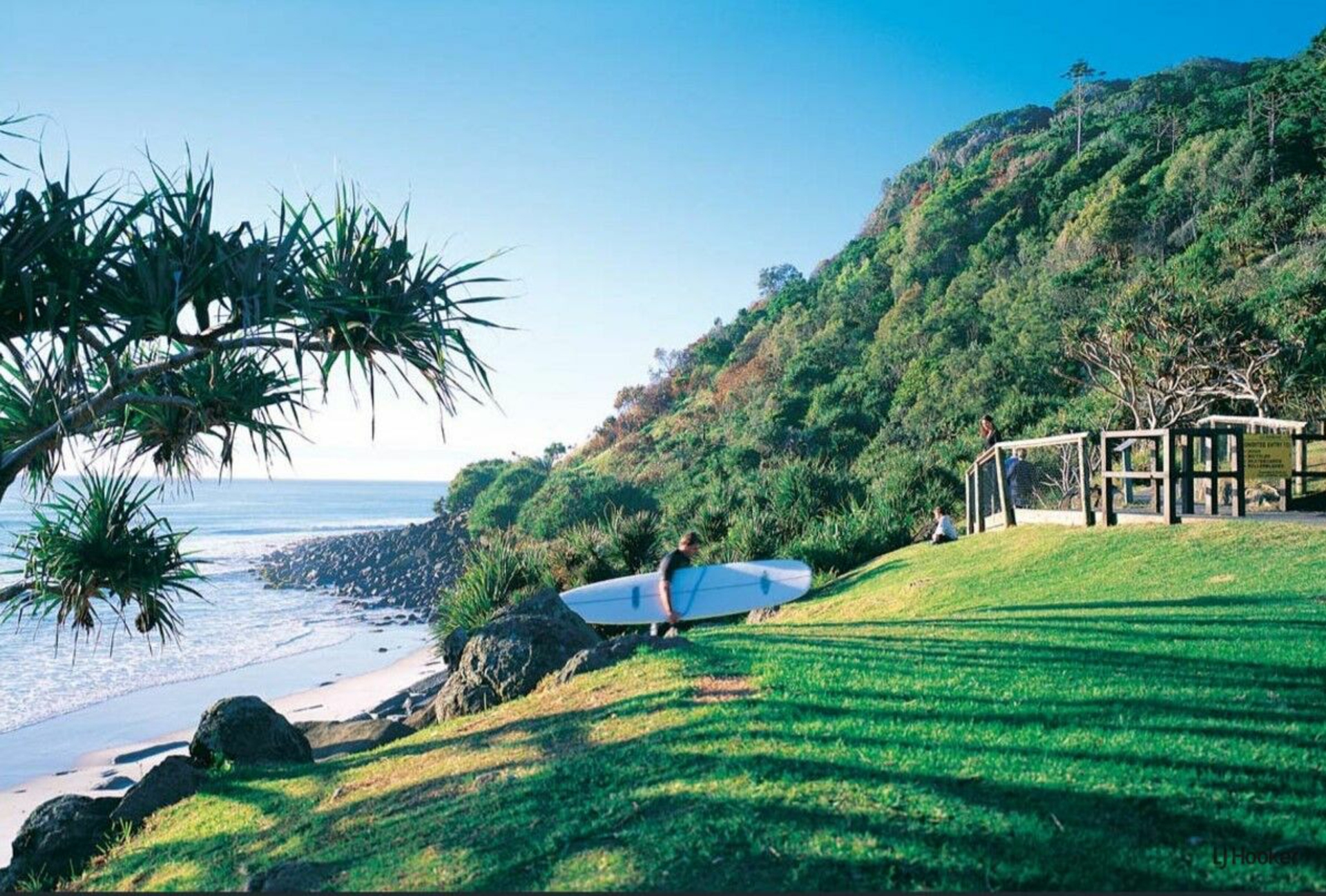 7B Spindrift Court, BURLEIGH WATERS