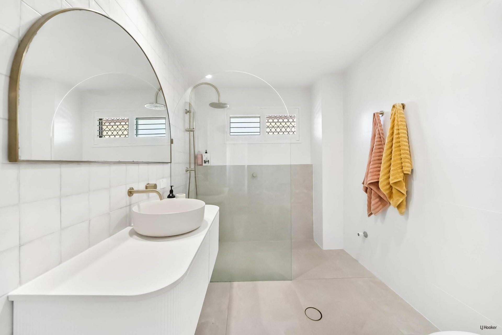 4/25 Fifteenth Avenue, PALM BEACH