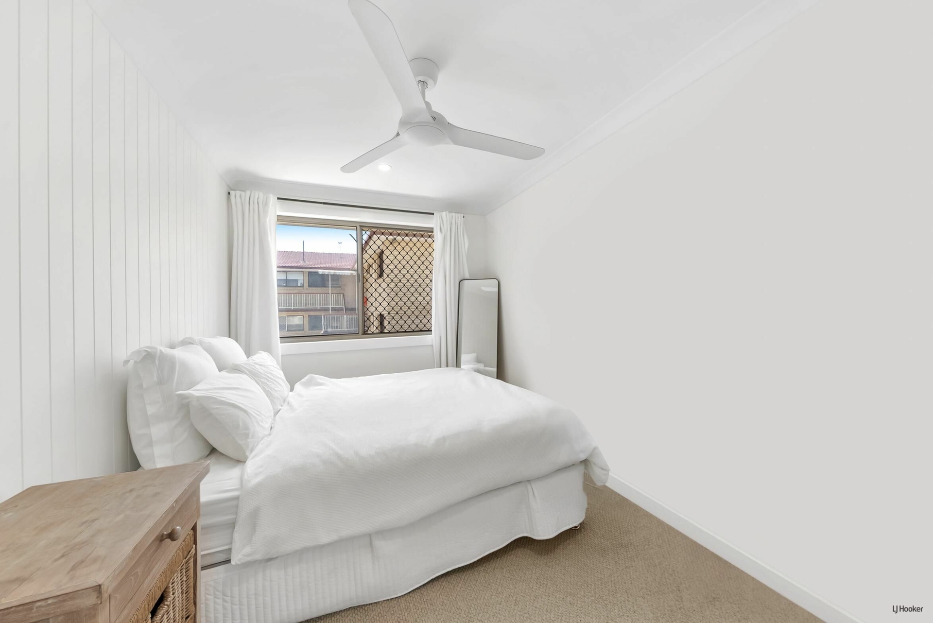 4/25 Fifteenth Avenue, PALM BEACH