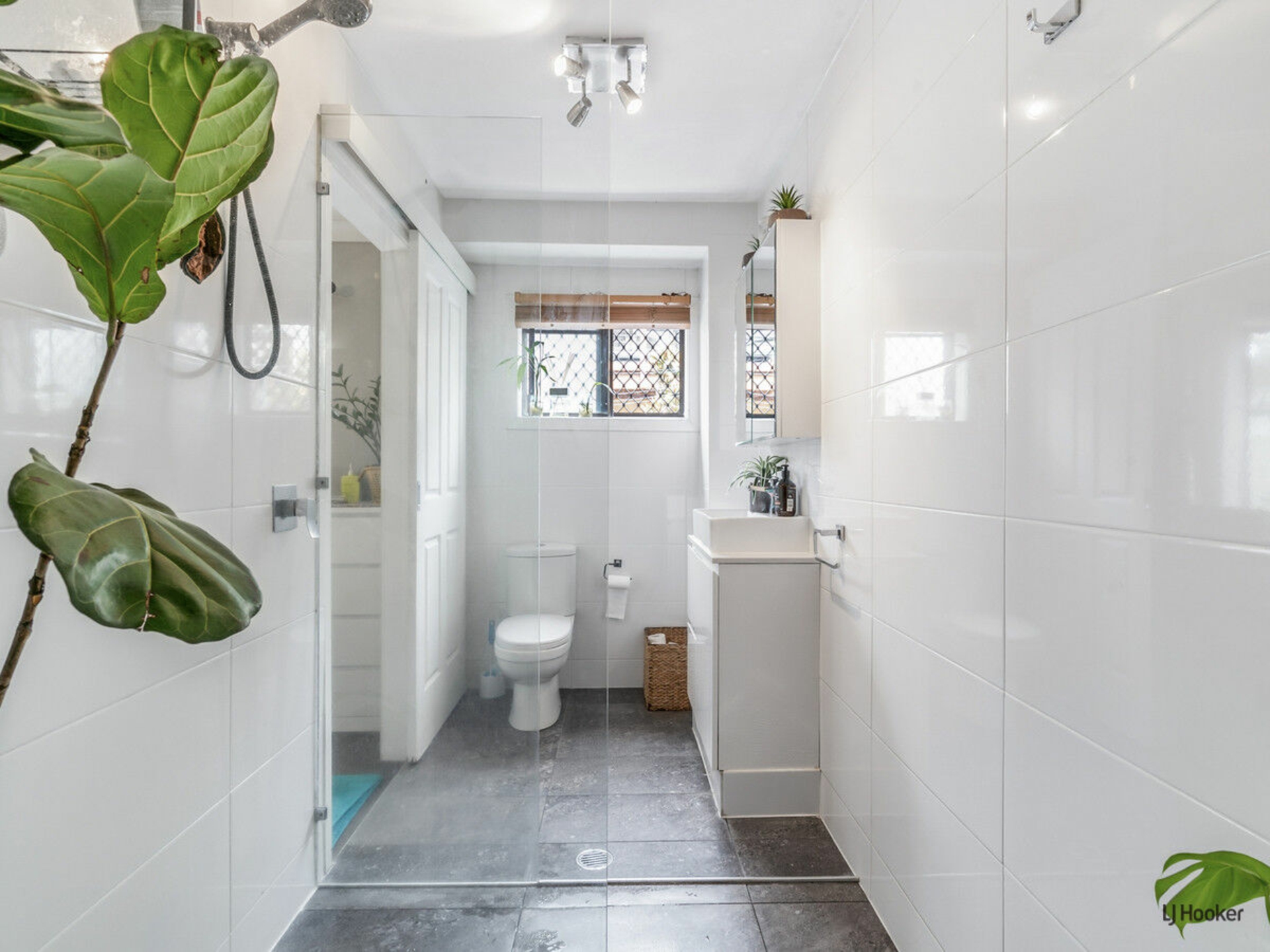 2/28 Murlong Crescent, PALM BEACH