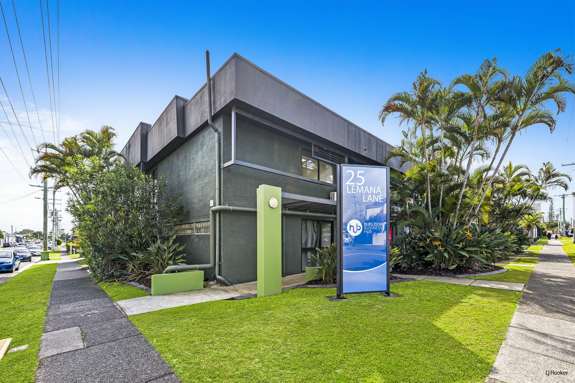 25 Lemana Lane, BURLEIGH HEADS