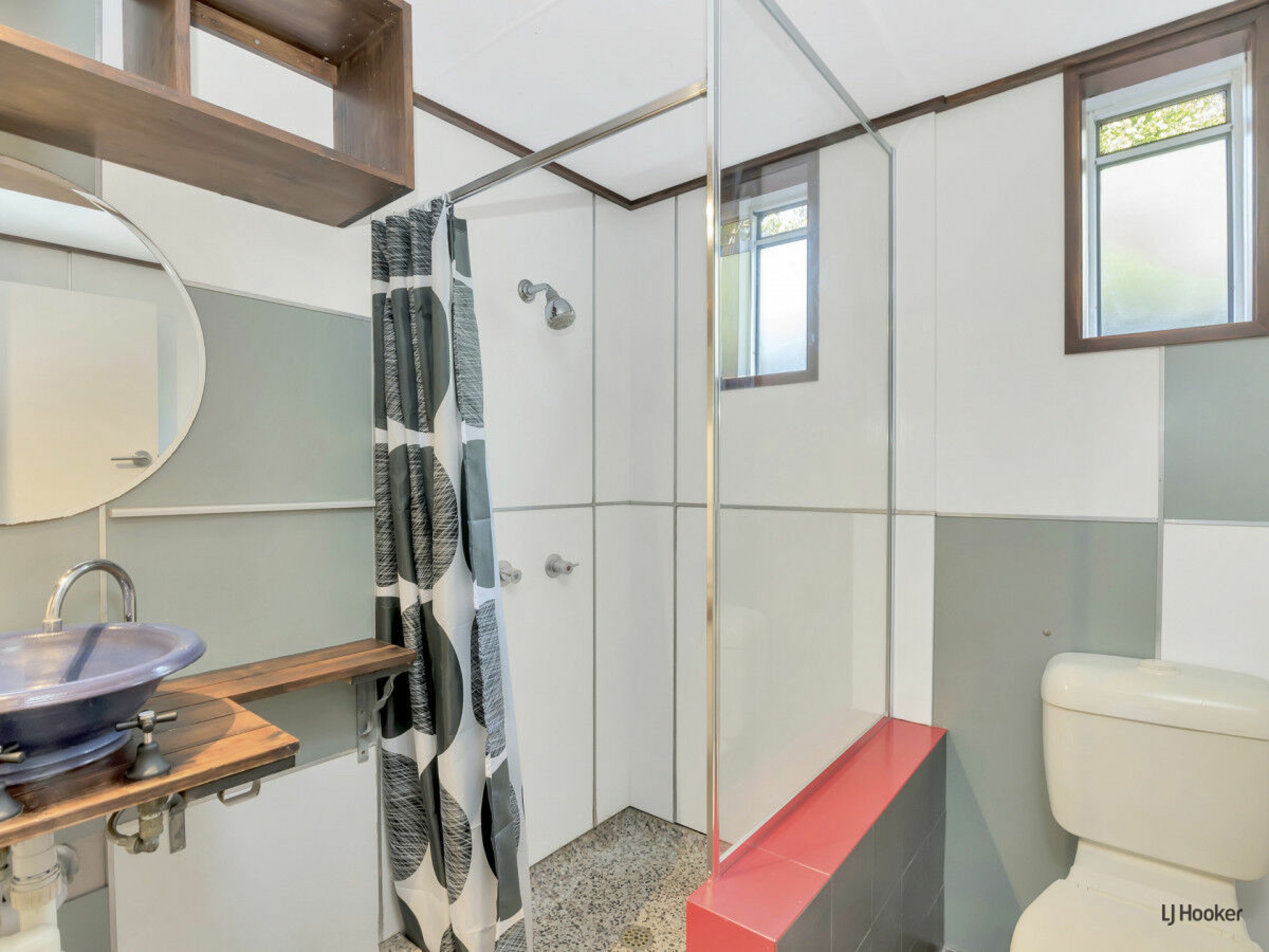 1/10 Beelyu Street, BURLEIGH HEADS